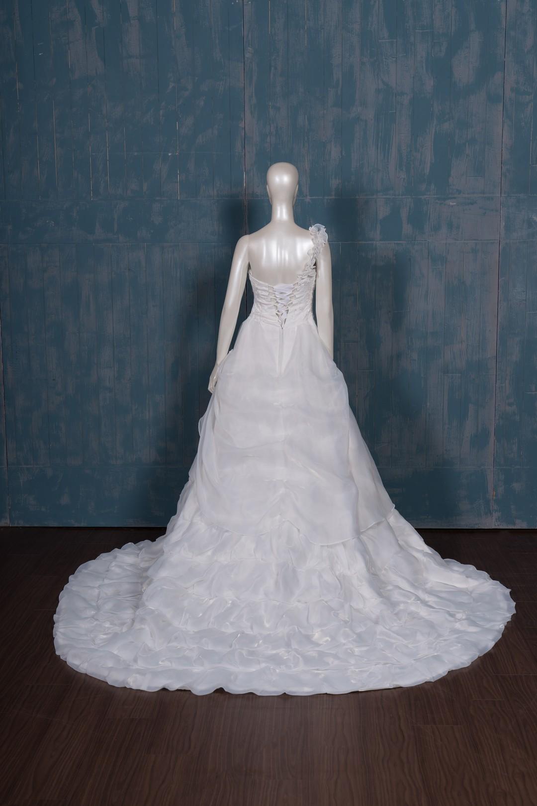 拍照白紗,宴客婚紗,婚禮婚紗,婚紗,手工婚紗,婚紗推薦,白紗,婚紗禮服,婚紗款式,婚紗租借,婚紗價格,證婚婚紗,婚宴婚紗
