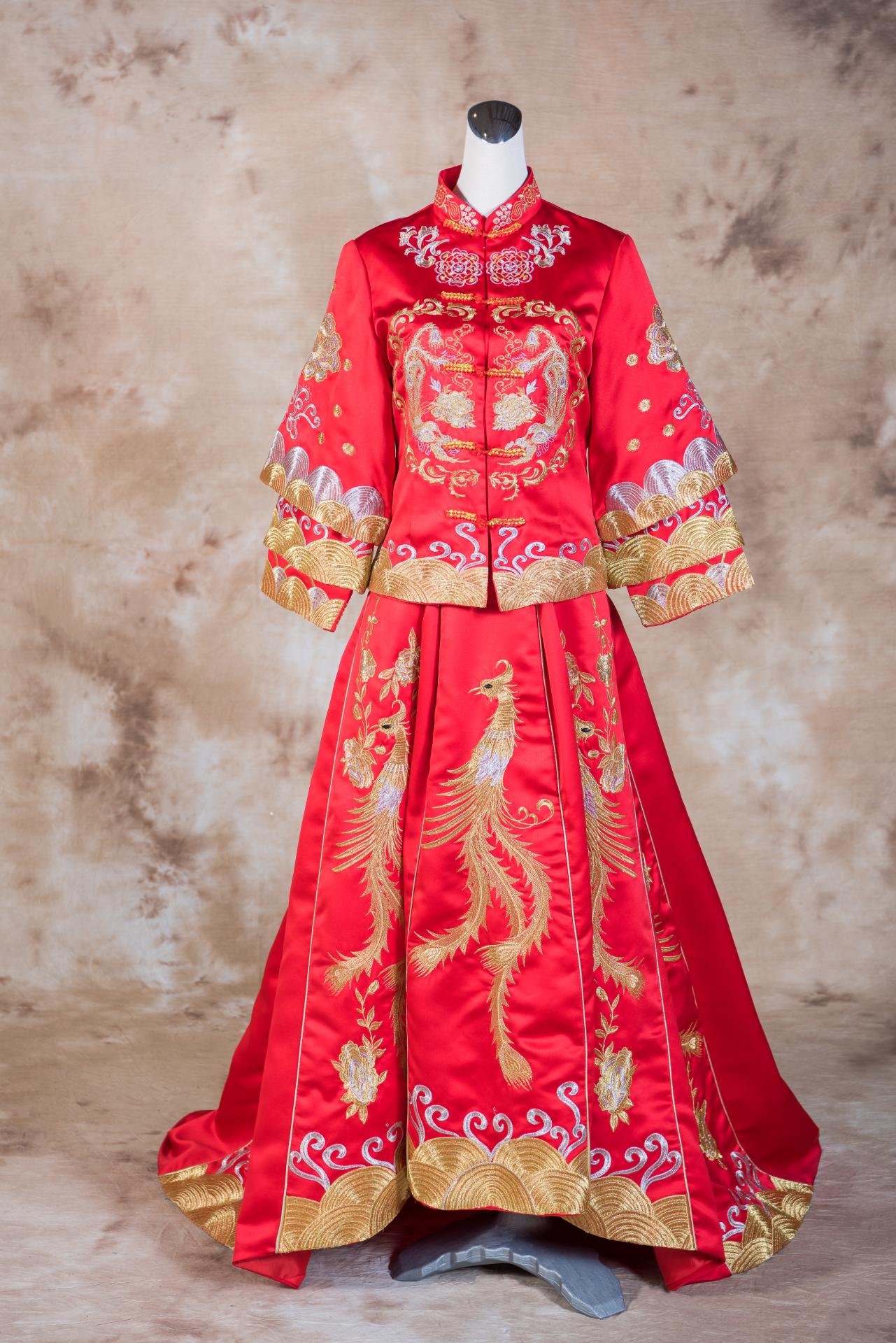 拍照秀禾服,宴客秀禾服,秀禾服,中式禮服,中式婚紗,龍鳳褂,秀禾服款式,秀禾服租借,秀禾服婚紗