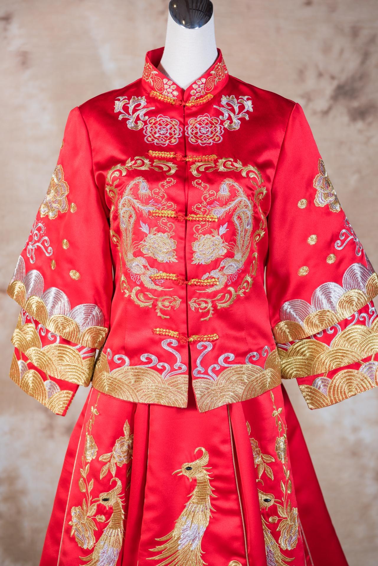 拍照秀禾服,宴客秀禾服,秀禾服,中式禮服,中式婚紗,龍鳳褂,秀禾服款式,秀禾服租借,秀禾服婚紗