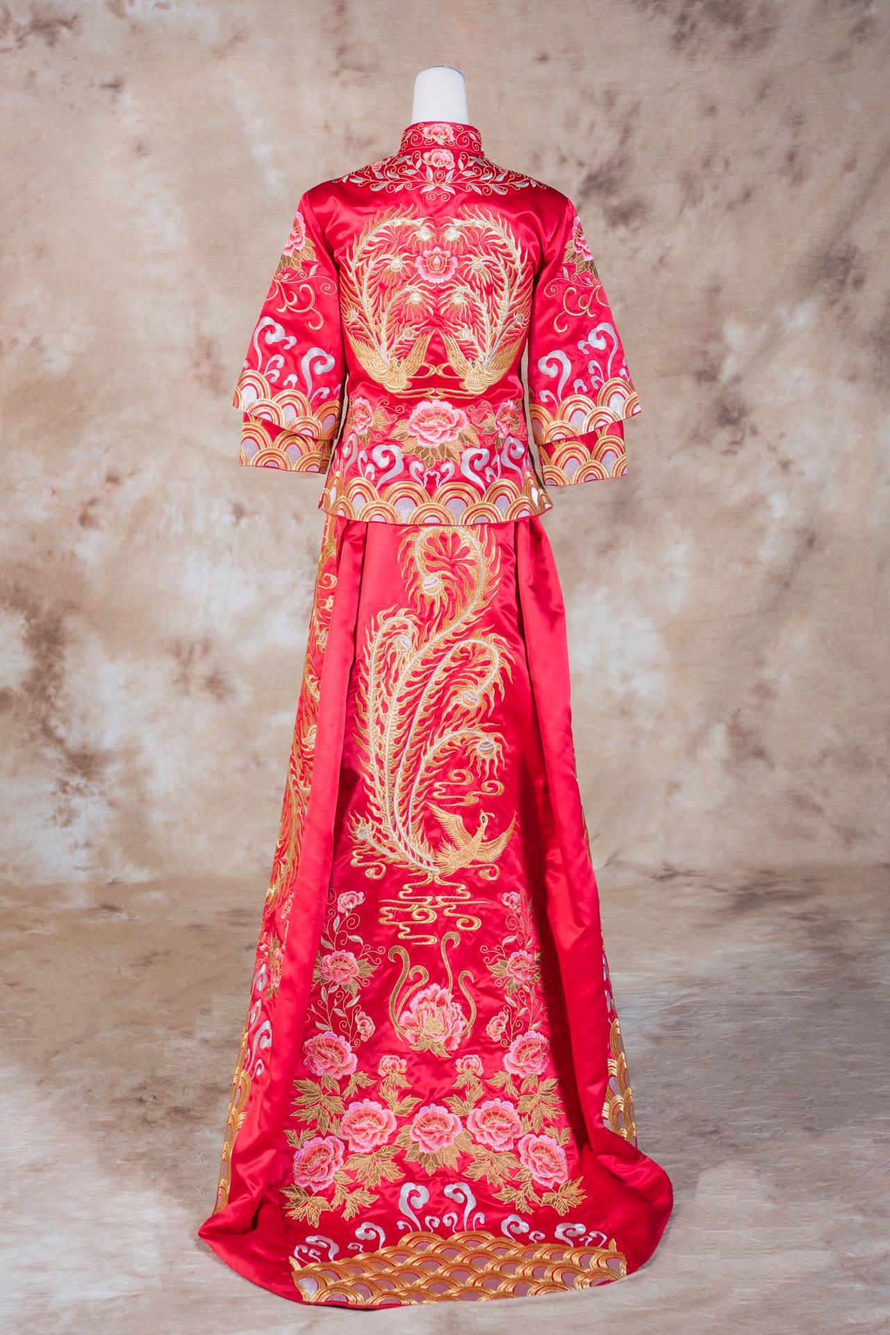 拍照秀禾服,宴客秀禾服,秀禾服,中式禮服,中式婚紗,龍鳳褂,秀禾服款式,秀禾服租借,秀禾服婚紗