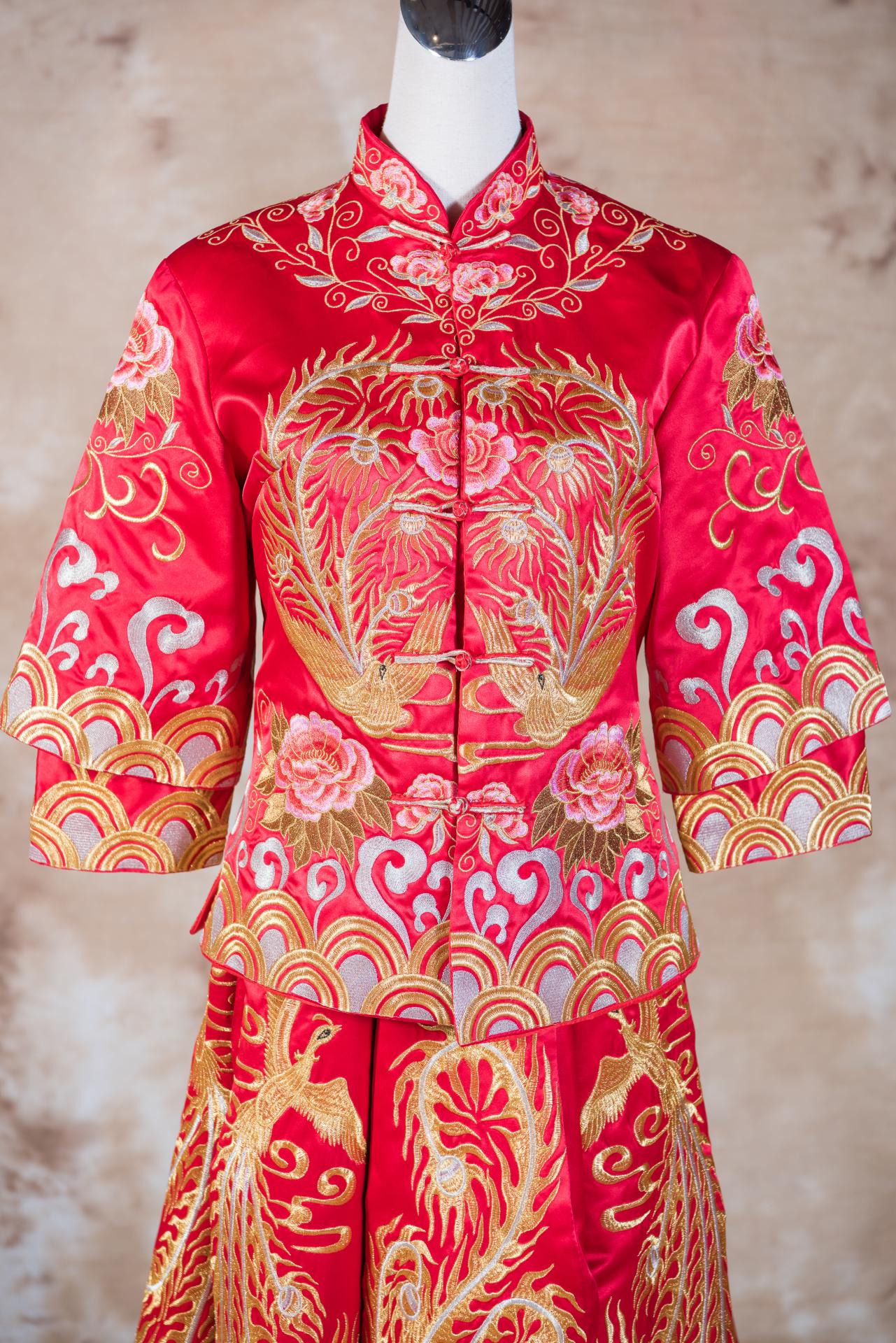 拍照秀禾服,宴客秀禾服,秀禾服,中式禮服,中式婚紗,龍鳳褂,秀禾服款式,秀禾服租借,秀禾服婚紗