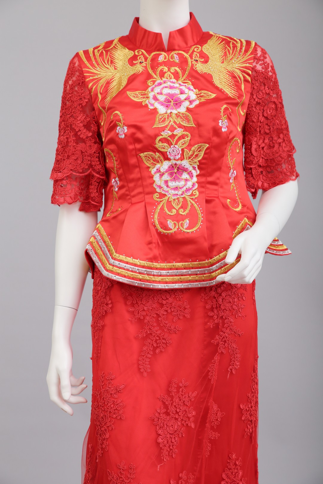 拍照秀禾服,宴客秀禾服,秀禾服,中式禮服,中式婚紗,龍鳳褂,秀禾服款式,秀禾服租借,秀禾服婚紗