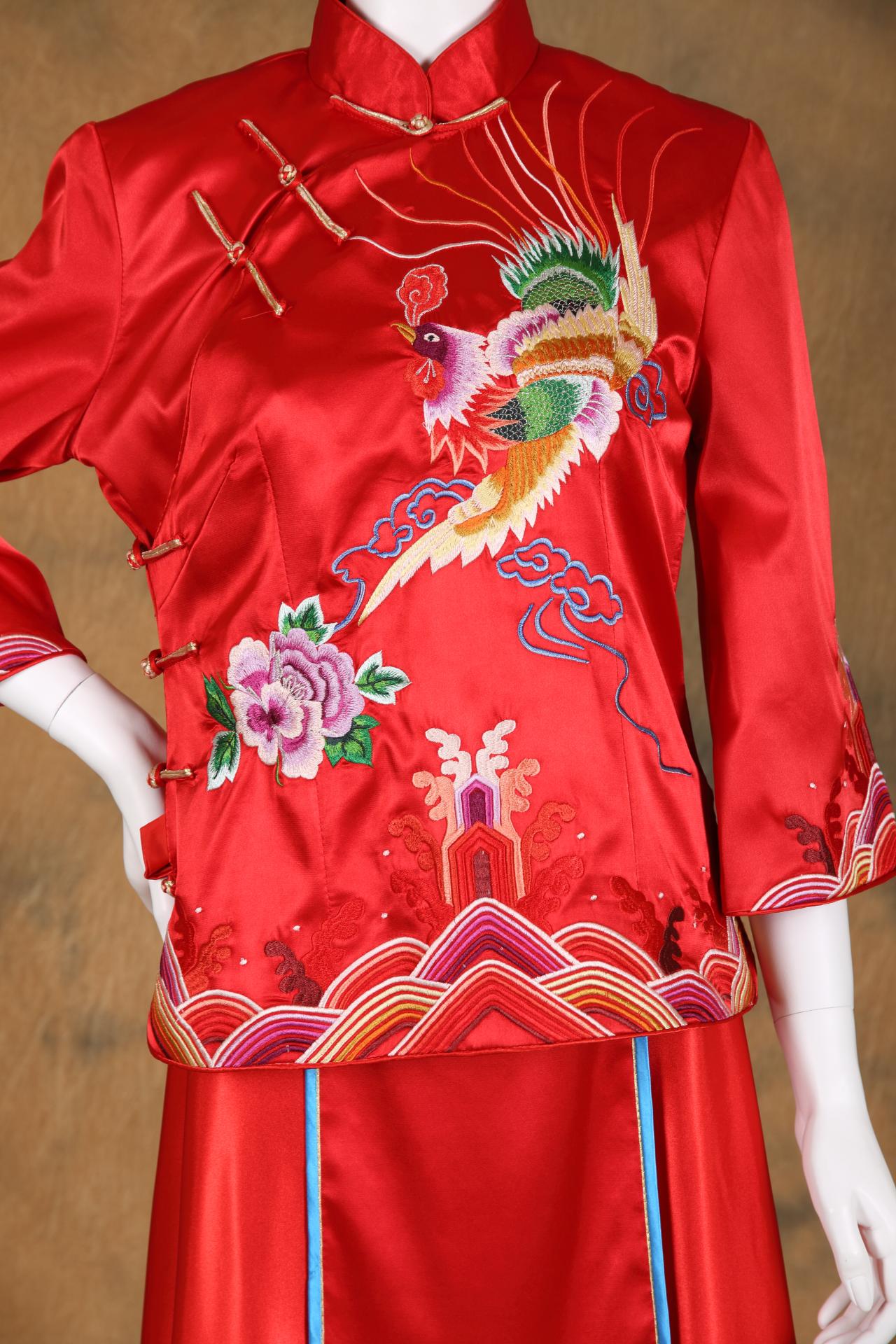 拍照秀禾服,宴客秀禾服,秀禾服,中式禮服,中式婚紗,龍鳳褂,秀禾服款式,秀禾服租借,秀禾服婚紗