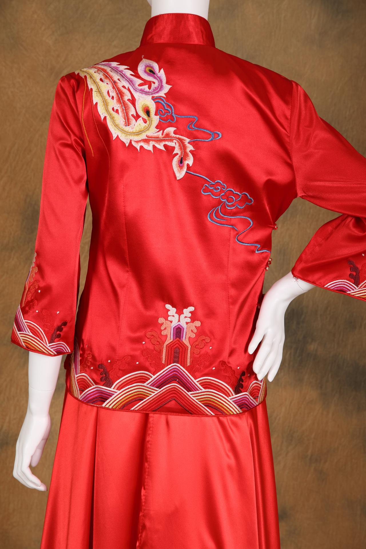 拍照秀禾服,宴客秀禾服,秀禾服,中式禮服,中式婚紗,龍鳳褂,秀禾服款式,秀禾服租借,秀禾服婚紗