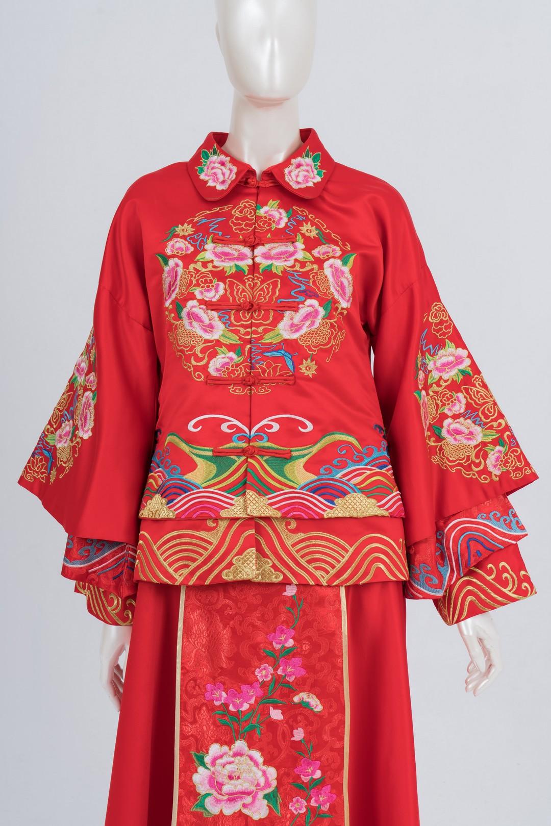 拍照秀禾服,宴客秀禾服,秀禾服,中式禮服,中式婚紗,龍鳳褂,秀禾服款式,秀禾服租借,秀禾服婚紗