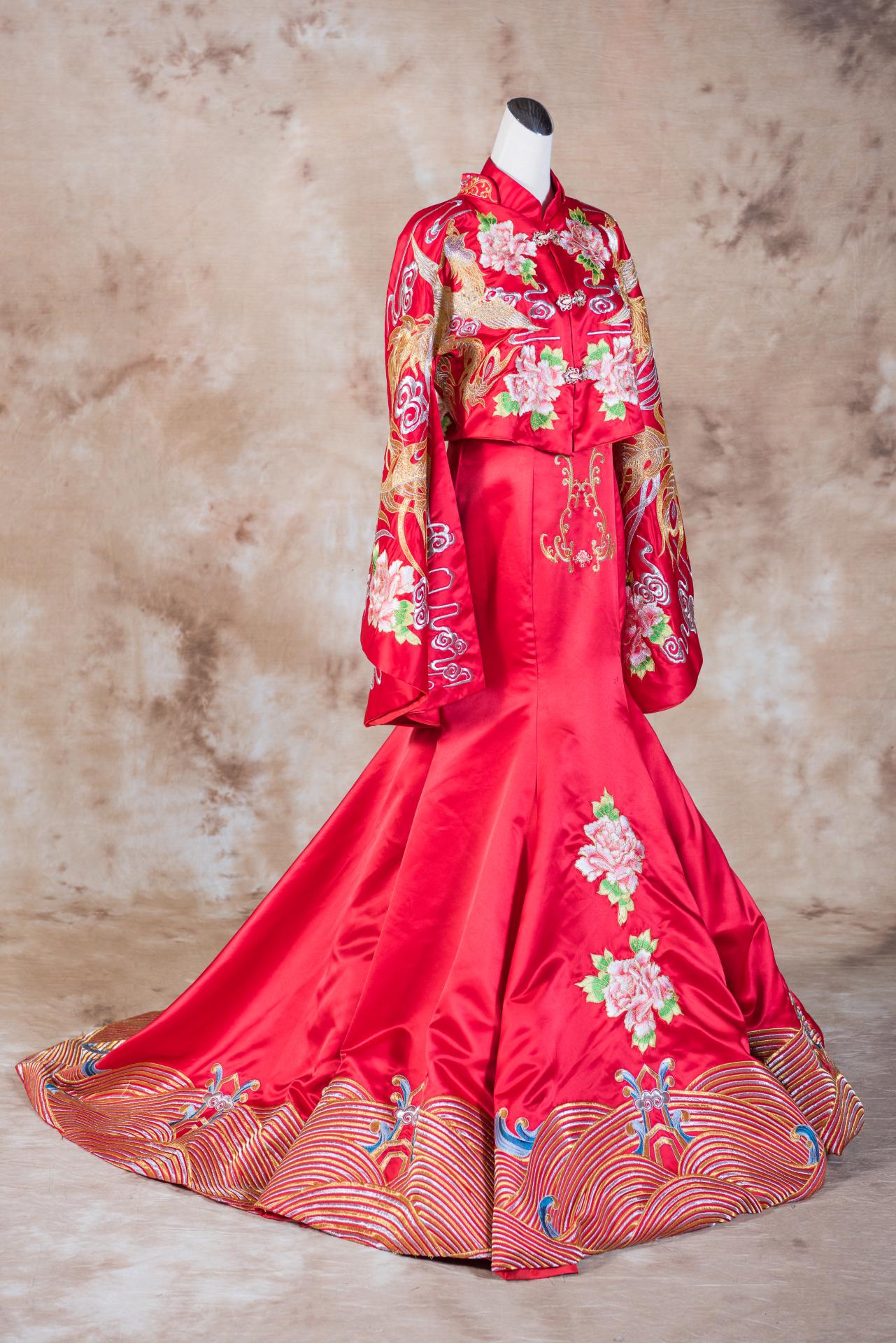 拍照秀禾服,宴客秀禾服,秀禾服,中式禮服,中式婚紗,龍鳳褂,秀禾服款式,秀禾服租借,秀禾服婚紗