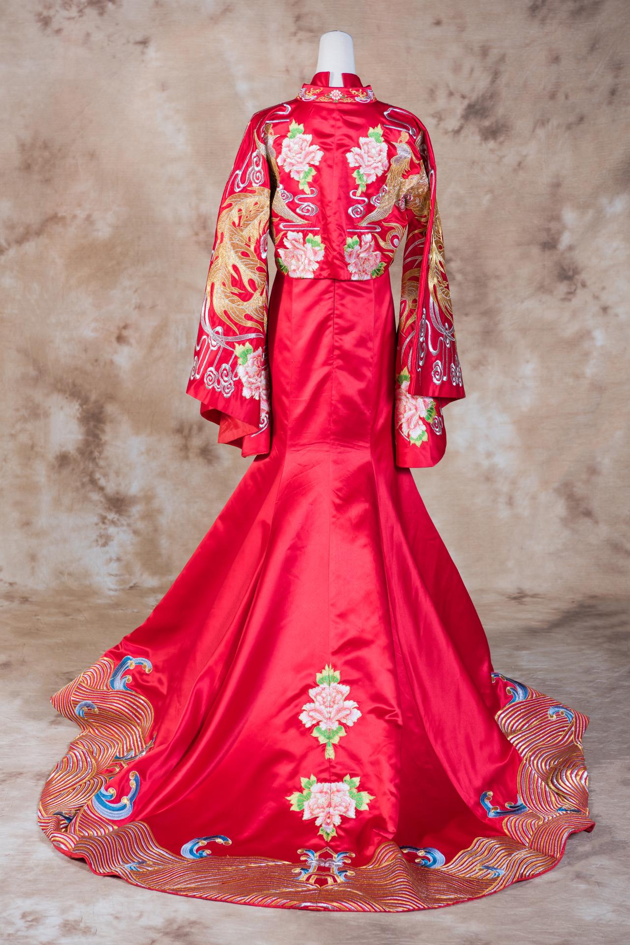 拍照秀禾服,宴客秀禾服,秀禾服,中式禮服,中式婚紗,龍鳳褂,秀禾服款式,秀禾服租借,秀禾服婚紗