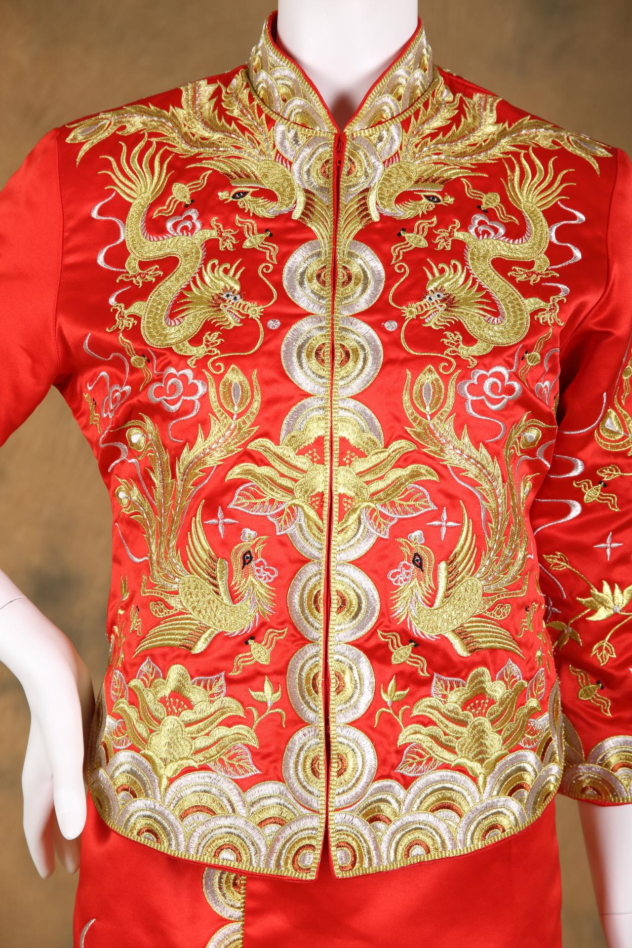 拍照秀禾服,宴客秀禾服,秀禾服,中式禮服,中式婚紗,龍鳳褂,秀禾服款式,秀禾服租借,秀禾服婚紗