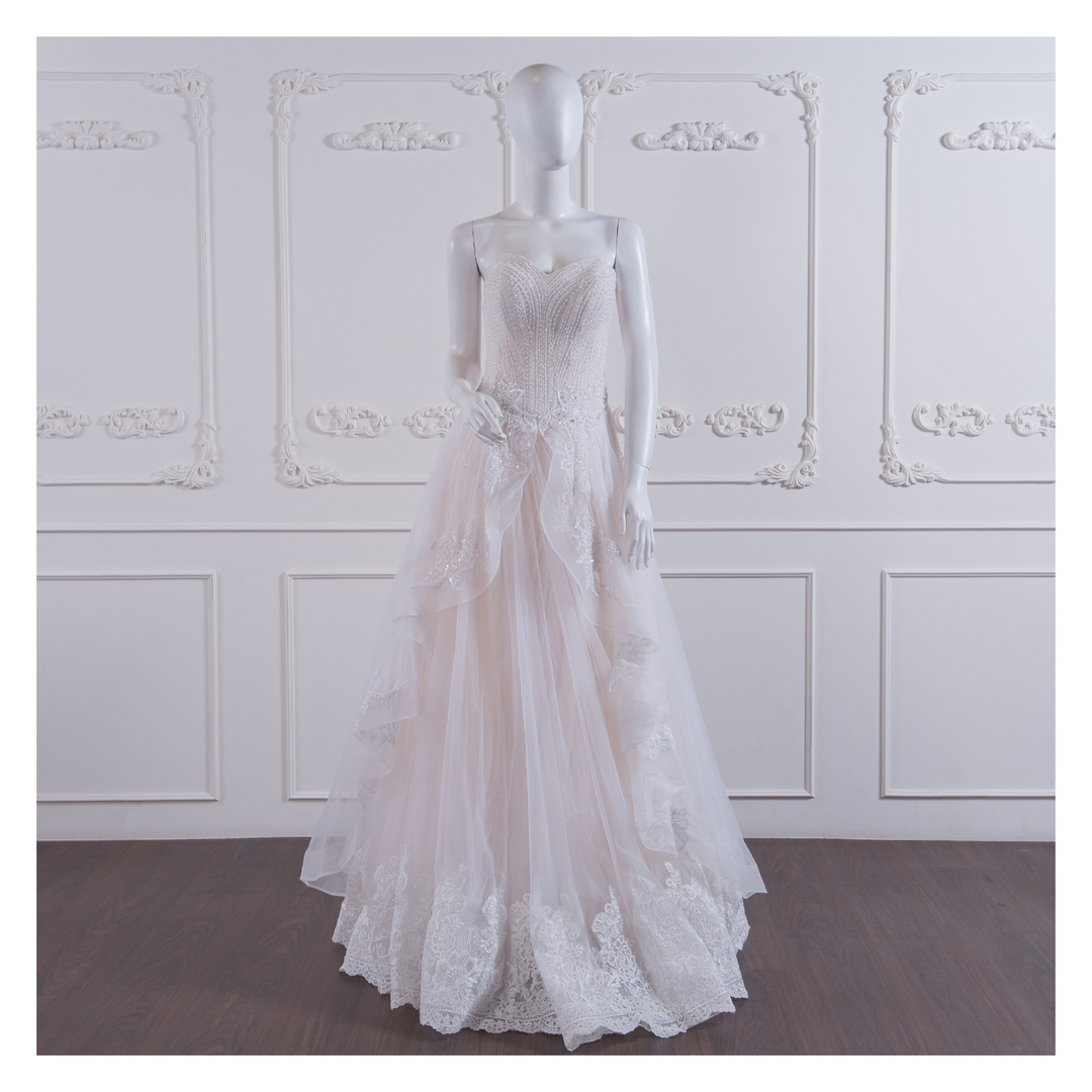 拍照類白紗,宴客類白紗,宴客白紗,類白紗,輕婚紗,婚紗禮服,白紗禮服,禮服租借,白紗款式,類白紗推薦,婚禮白紗