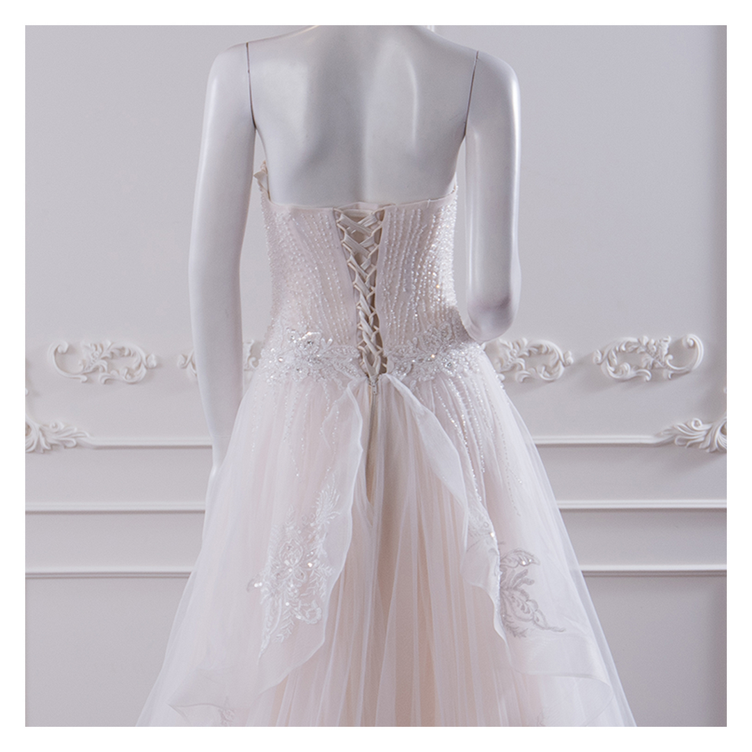 拍照類白紗,宴客類白紗,宴客白紗,類白紗,輕婚紗,婚紗禮服,白紗禮服,禮服租借,白紗款式,類白紗推薦,婚禮白紗