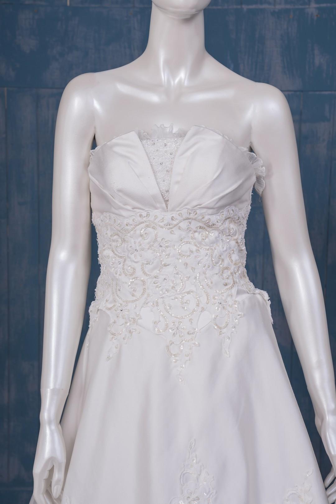 拍照白紗,宴客婚紗,婚禮婚紗,婚紗,手工婚紗,婚紗推薦,白紗,婚紗禮服,婚紗款式,婚紗租借,婚紗價格,證婚婚紗,婚宴婚紗