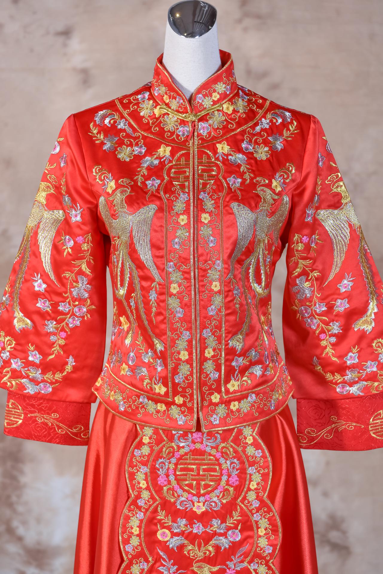 拍照秀禾服,宴客秀禾服,秀禾服,中式禮服,中式婚紗,龍鳳褂,秀禾服款式,秀禾服租借,秀禾服婚紗