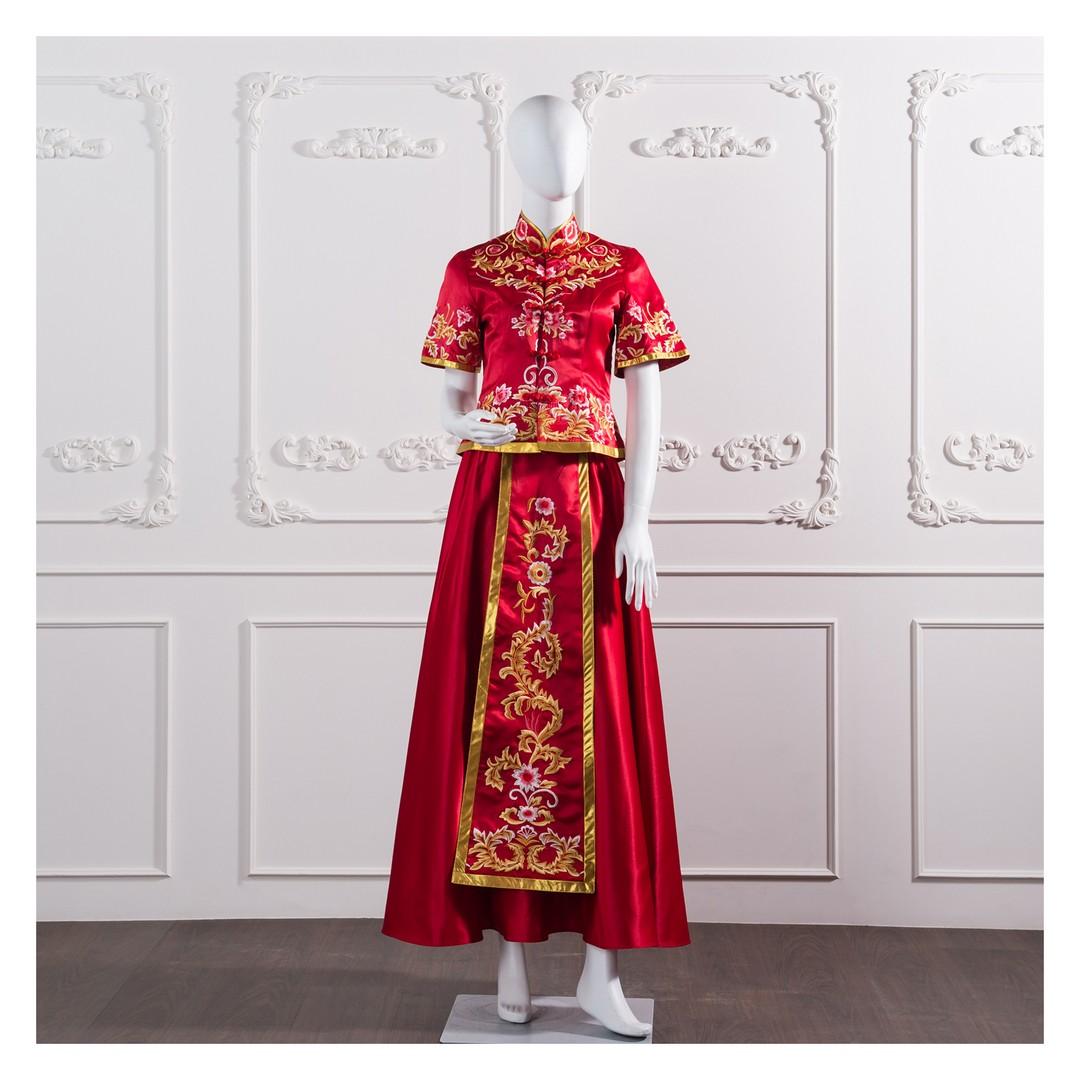 拍照秀禾服,宴客秀禾服,秀禾服,中式禮服,中式婚紗,龍鳳褂,秀禾服款式,秀禾服租借,秀禾服婚紗