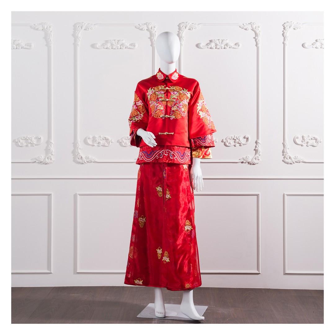 拍照秀禾服,宴客秀禾服,秀禾服,中式禮服,中式婚紗,龍鳳褂,秀禾服款式,秀禾服租借,秀禾服婚紗