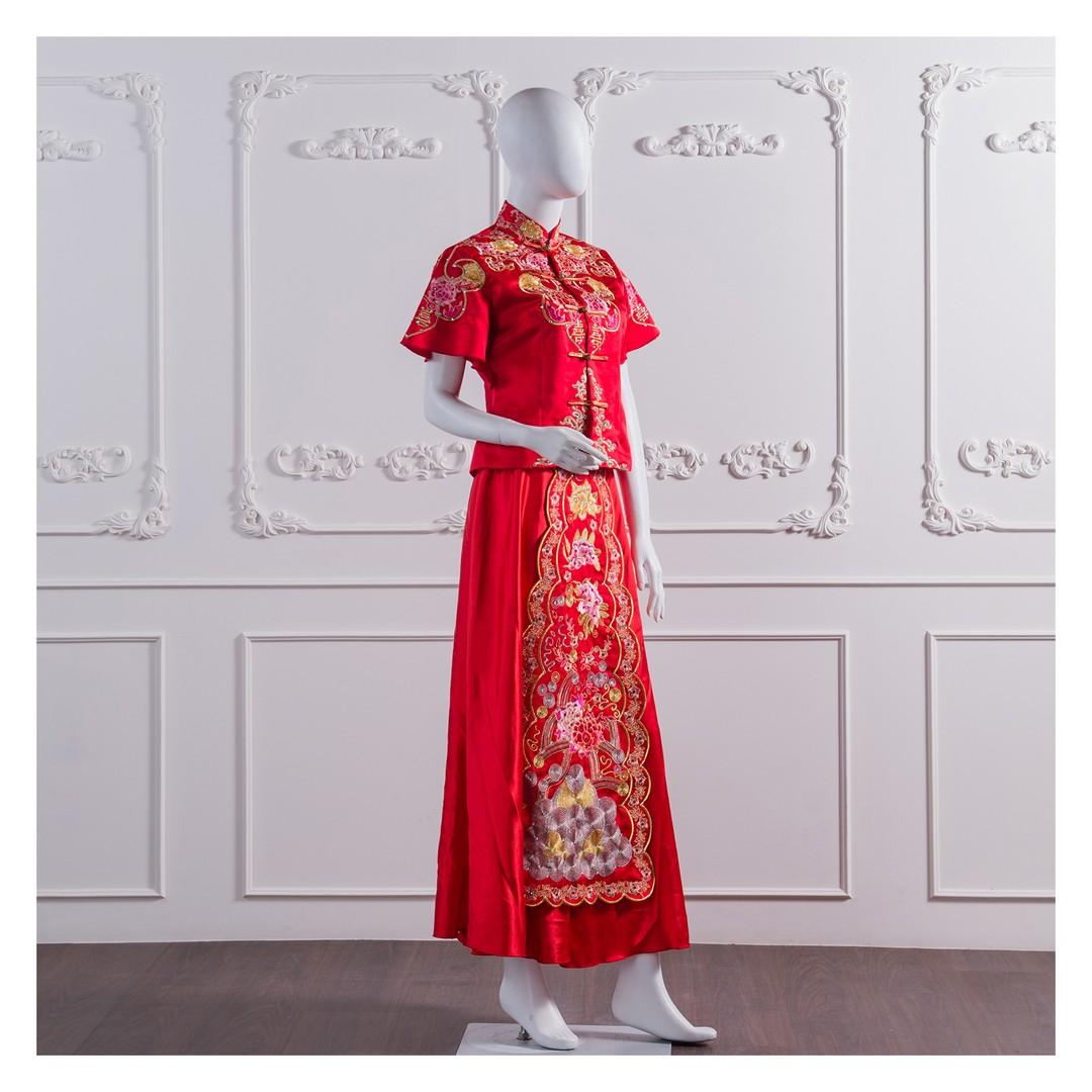 拍照秀禾服,宴客秀禾服,秀禾服,中式禮服,中式婚紗,龍鳳褂,秀禾服款式,秀禾服租借,秀禾服婚紗