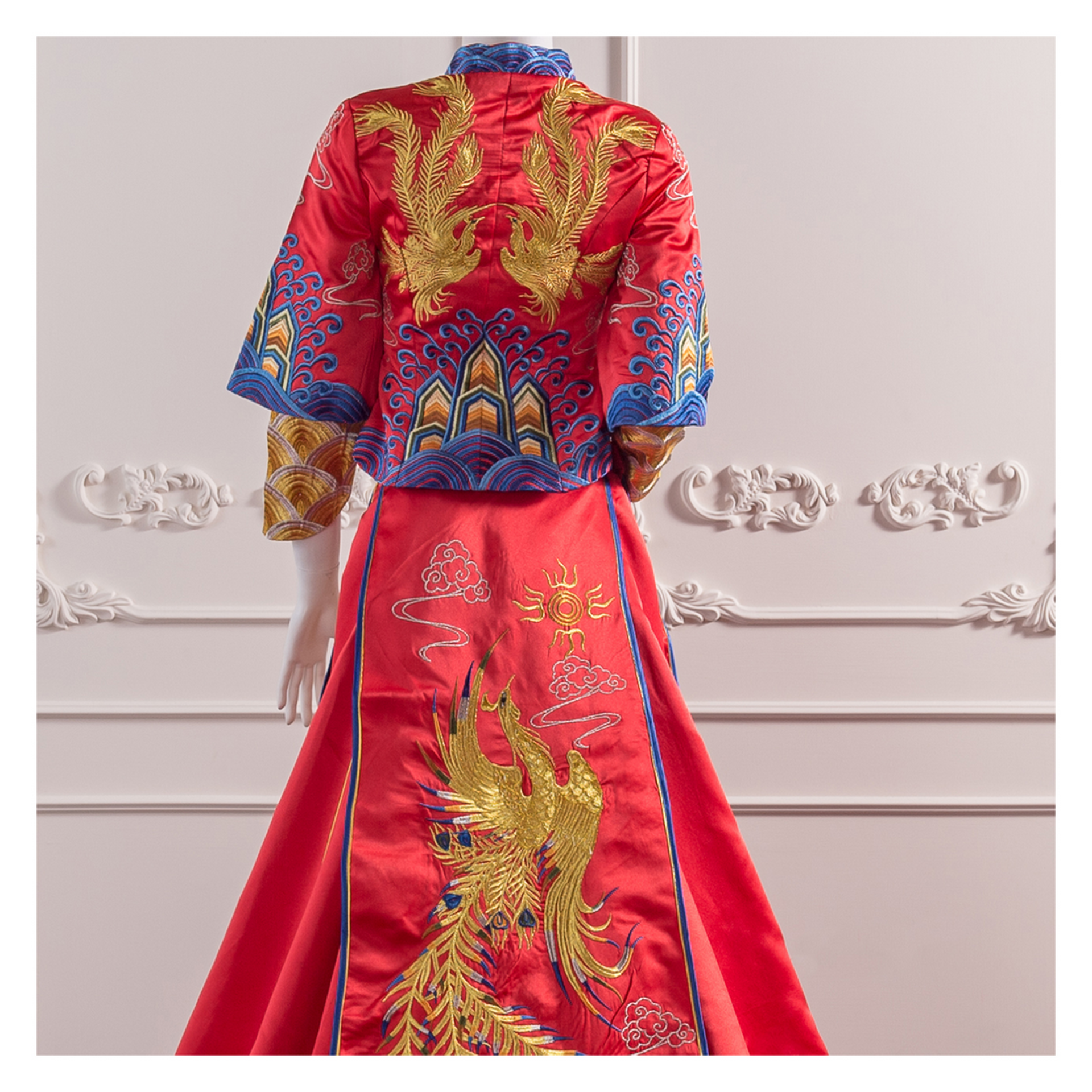 拍照秀禾服,宴客秀禾服,秀禾服,中式禮服,中式婚紗,龍鳳褂,秀禾服款式,秀禾服租借,秀禾服婚紗