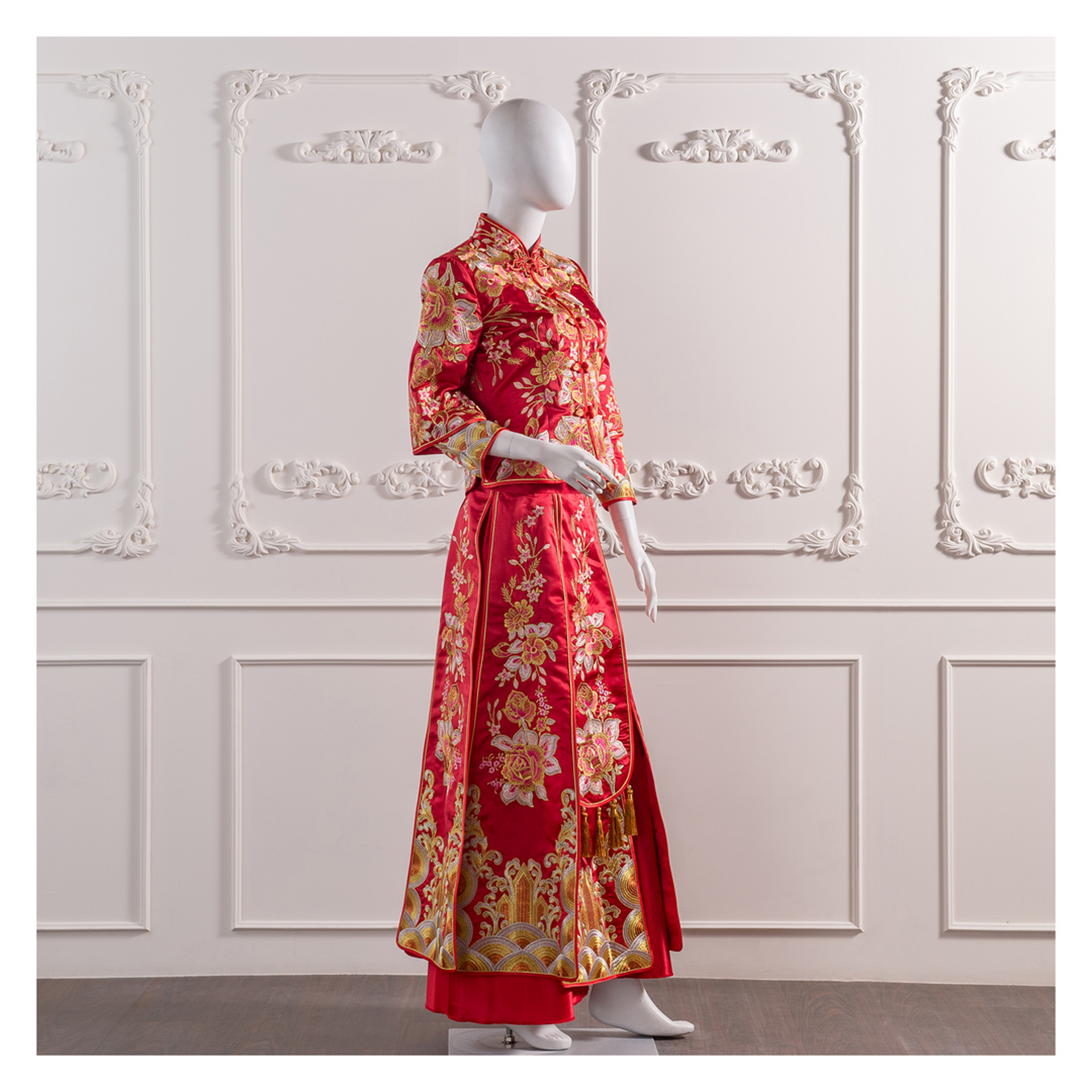 拍照秀禾服,宴客秀禾服,秀禾服,中式禮服,中式婚紗,龍鳳褂,秀禾服款式,秀禾服租借,秀禾服婚紗