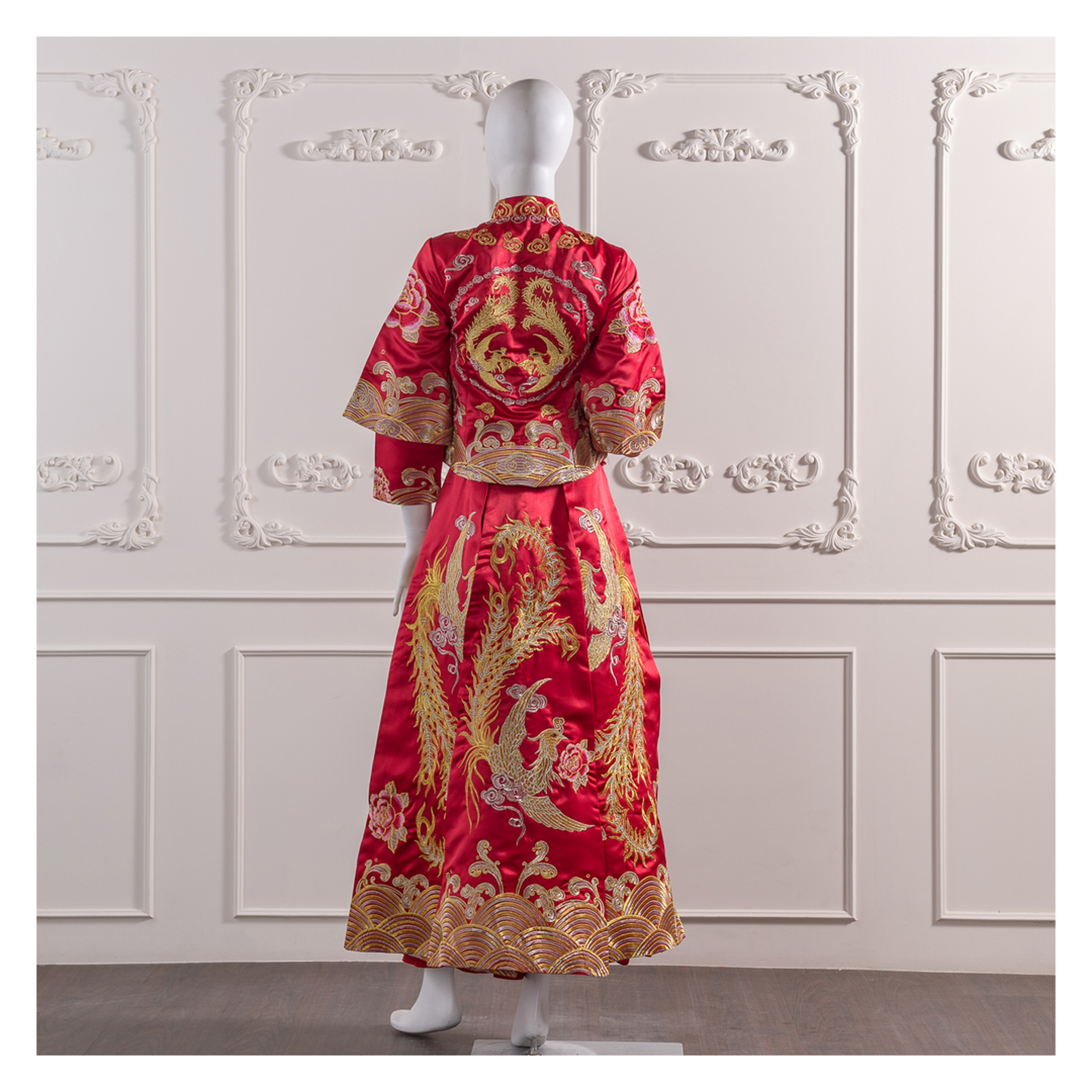 拍照秀禾服,宴客秀禾服,秀禾服,中式禮服,中式婚紗,龍鳳褂,秀禾服款式,秀禾服租借,秀禾服婚紗