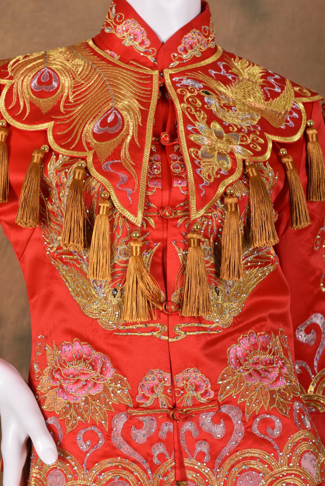 拍照秀禾服,宴客秀禾服,秀禾服,中式禮服,中式婚紗,龍鳳褂,秀禾服款式,秀禾服租借,秀禾服婚紗