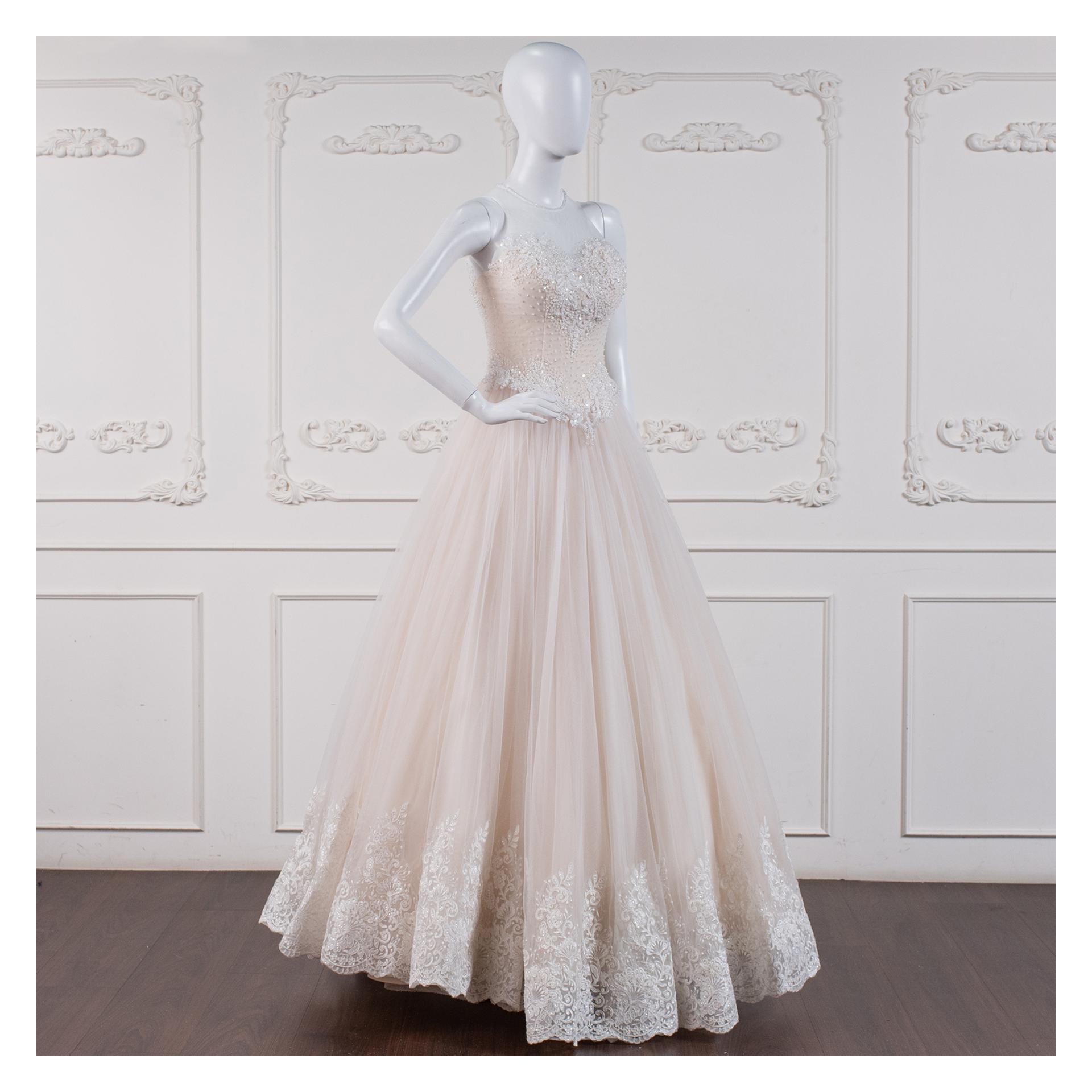 拍照類白紗,宴客類白紗,宴客白紗,類白紗,輕婚紗,婚紗禮服,白紗禮服,禮服租借,白紗款式,類白紗推薦,婚禮白紗