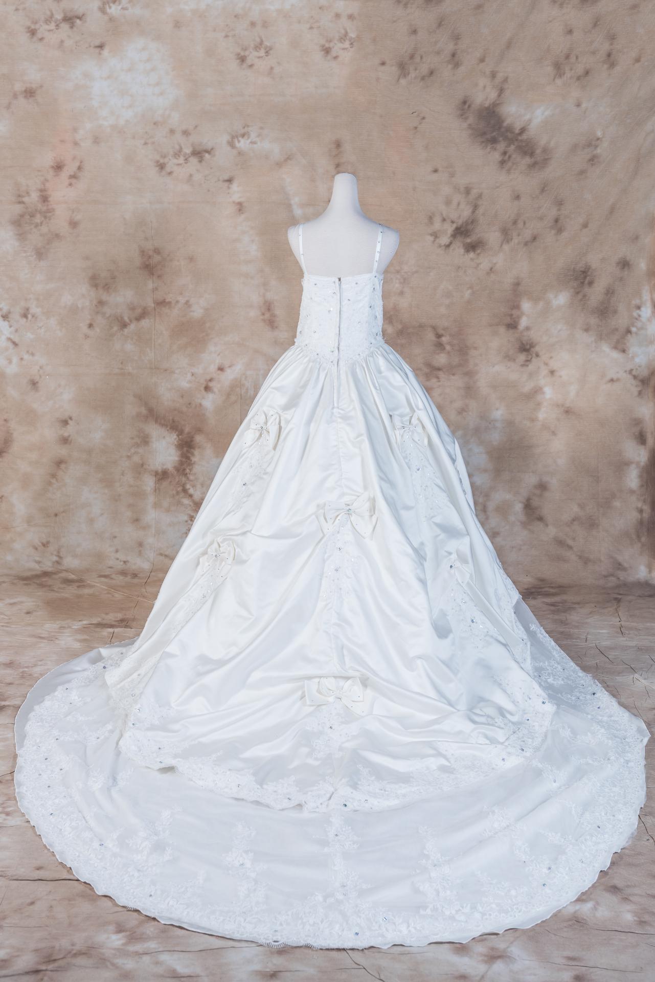 拍照白紗,宴客婚紗,婚禮婚紗,婚紗,手工婚紗,婚紗推薦,白紗,婚紗禮服,婚紗款式,婚紗租借,婚紗價格,證婚婚紗,婚宴婚紗