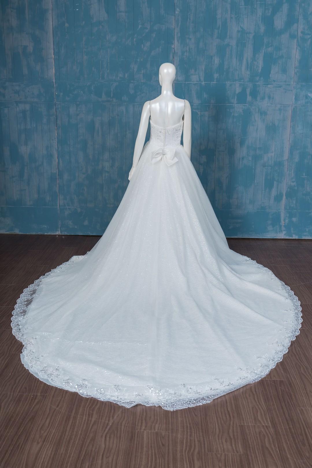 拍照白紗,宴客婚紗,婚禮婚紗,婚紗,手工婚紗,婚紗推薦,白紗,婚紗禮服,婚紗款式,婚紗租借,婚紗價格,證婚婚紗,婚宴婚紗