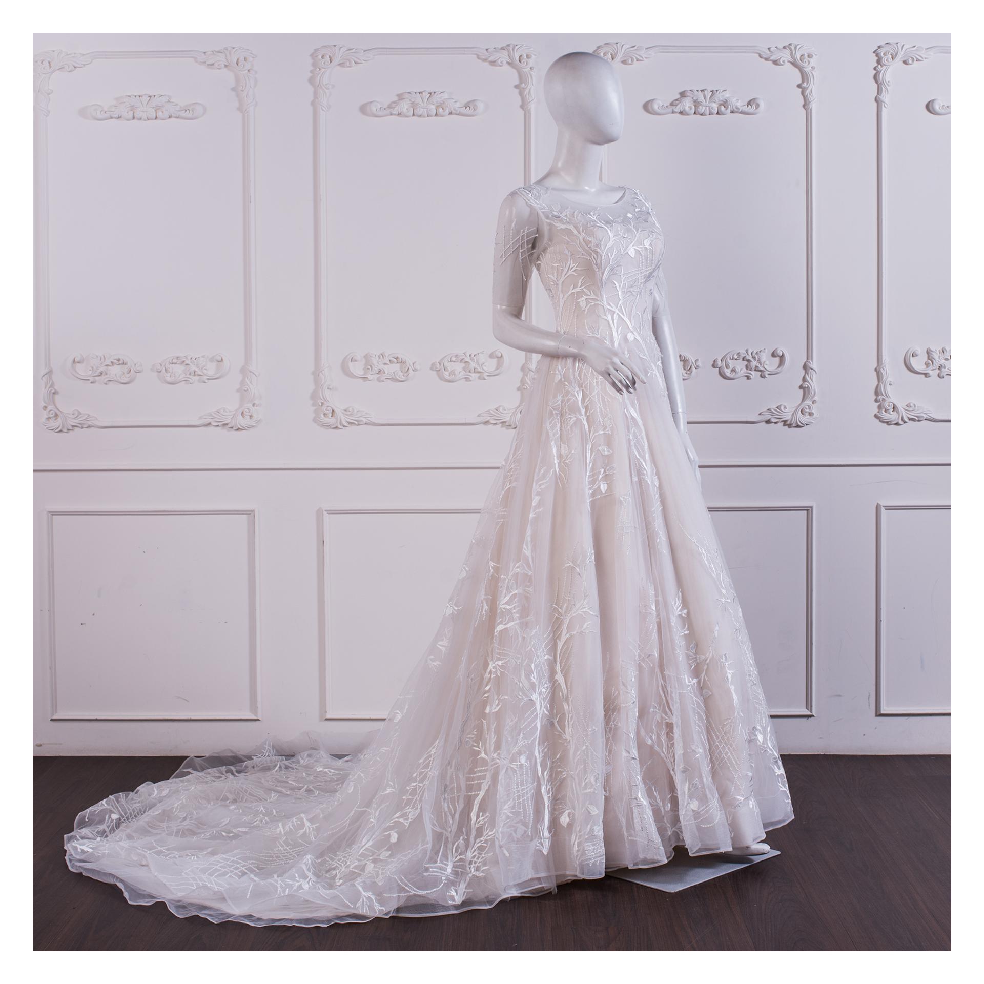 拍照類白紗,宴客類白紗,宴客白紗,類白紗,輕婚紗,婚紗禮服,白紗禮服,禮服租借,白紗款式,類白紗推薦,婚禮白紗