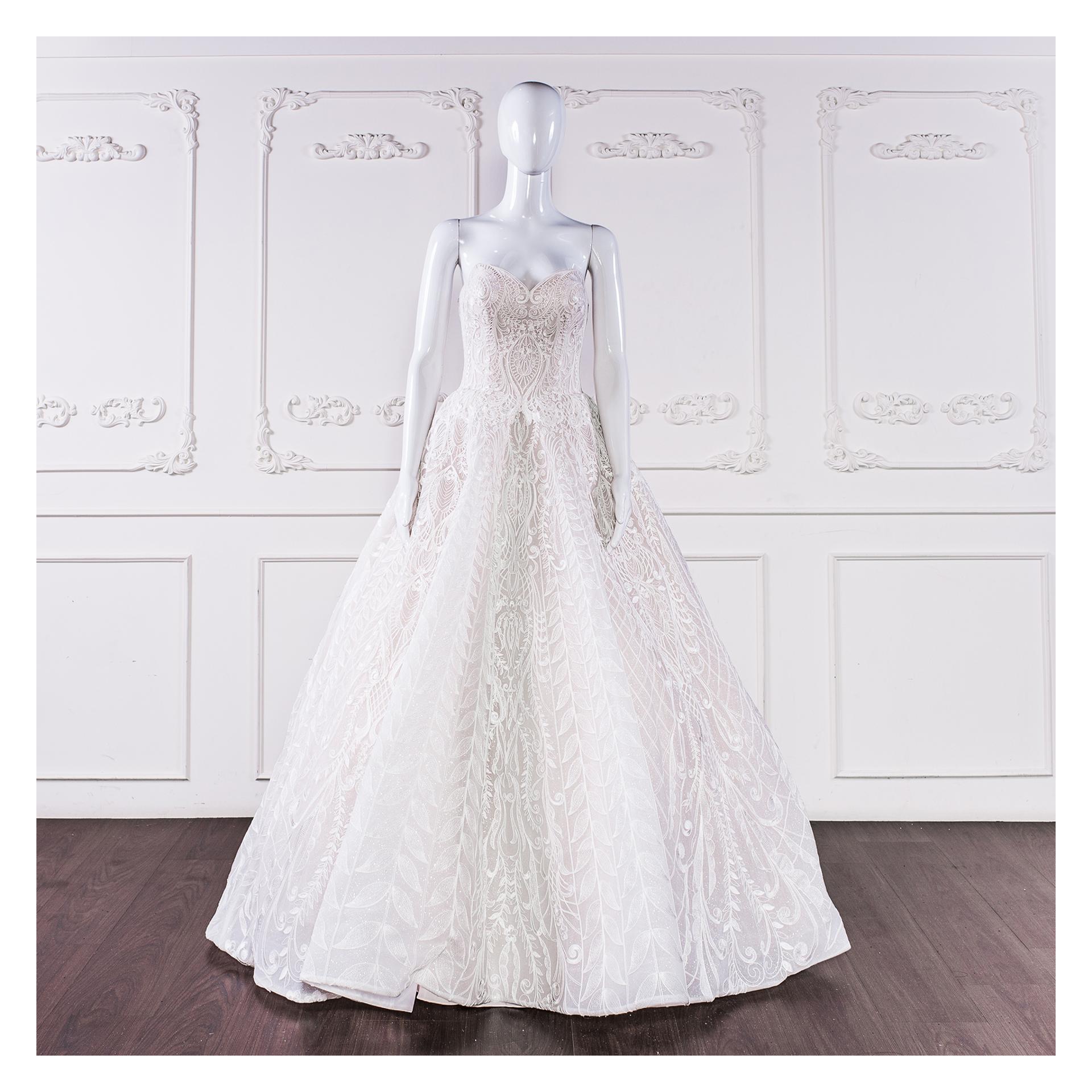 拍照類白紗,宴客類白紗,宴客白紗,類白紗,輕婚紗,婚紗禮服,白紗禮服,禮服租借,白紗款式,類白紗推薦,婚禮白紗