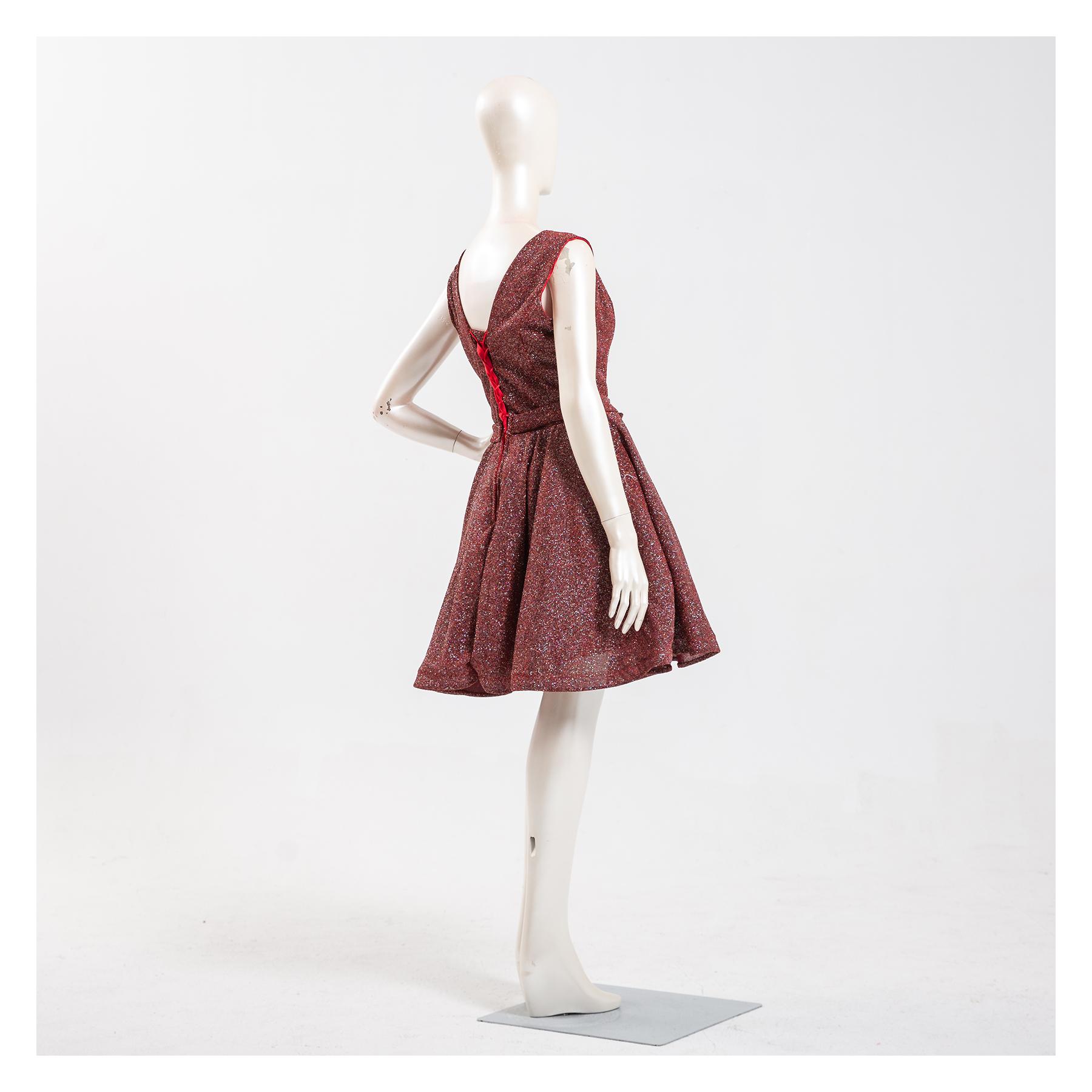小禮服,洋裝小禮服,晚宴小禮服,婚宴小禮服,表演禮服,尾牙禮服,小禮服推薦,小禮服租借