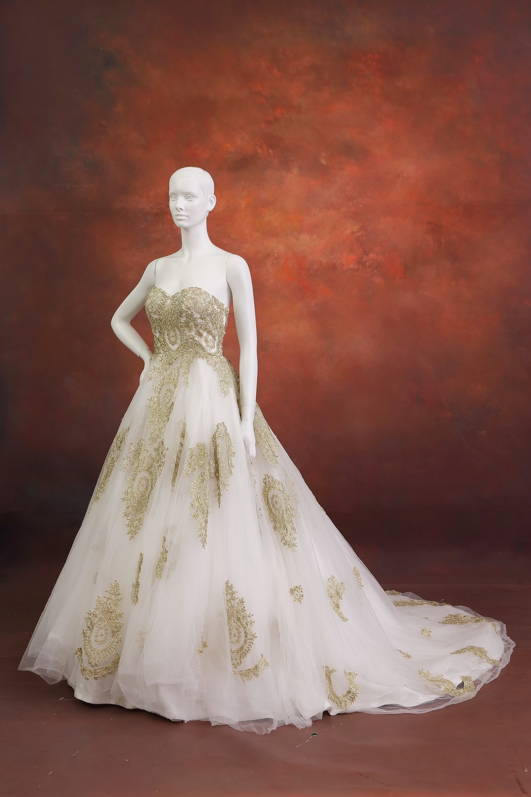 拍照類白紗,宴客類白紗,宴客白紗,類白紗,輕婚紗,婚紗禮服,白紗禮服,禮服租借,白紗款式,類白紗推薦,婚禮白紗