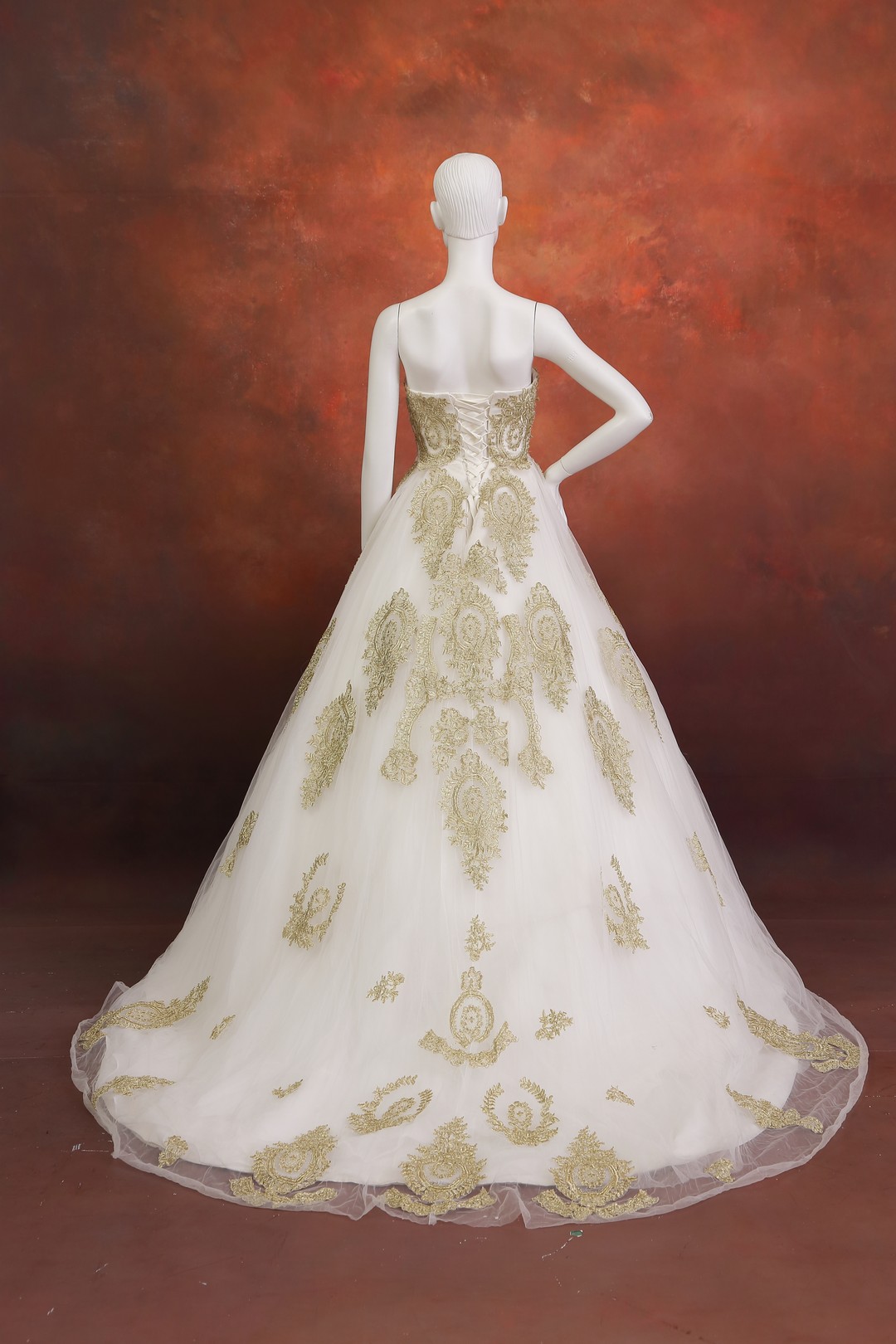 拍照類白紗,宴客類白紗,宴客白紗,類白紗,輕婚紗,婚紗禮服,白紗禮服,禮服租借,白紗款式,類白紗推薦,婚禮白紗