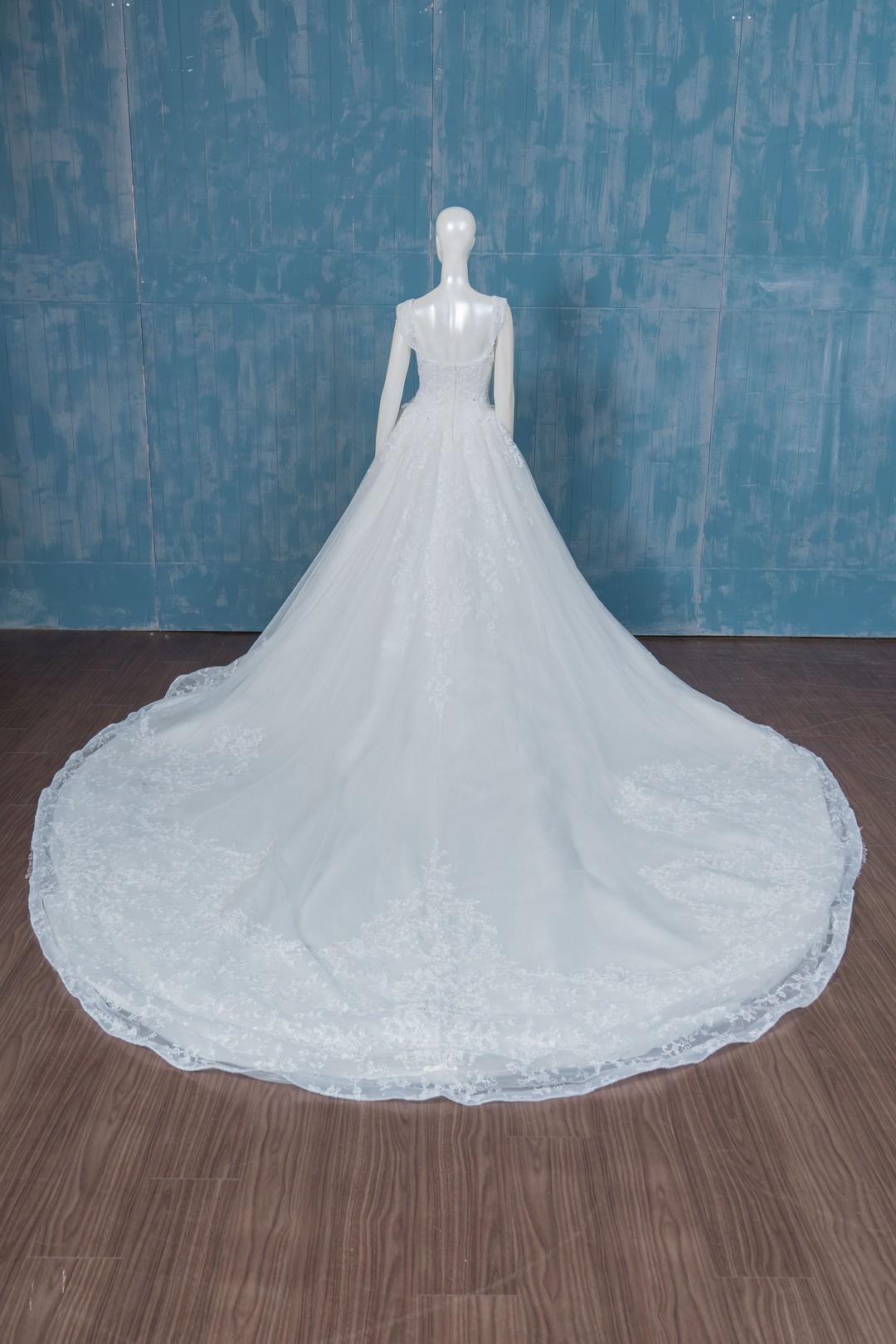 拍照白紗,宴客婚紗,婚禮婚紗,婚紗,手工婚紗,婚紗推薦,白紗,婚紗禮服,婚紗款式,婚紗租借,婚紗價格,證婚婚紗,婚宴婚紗