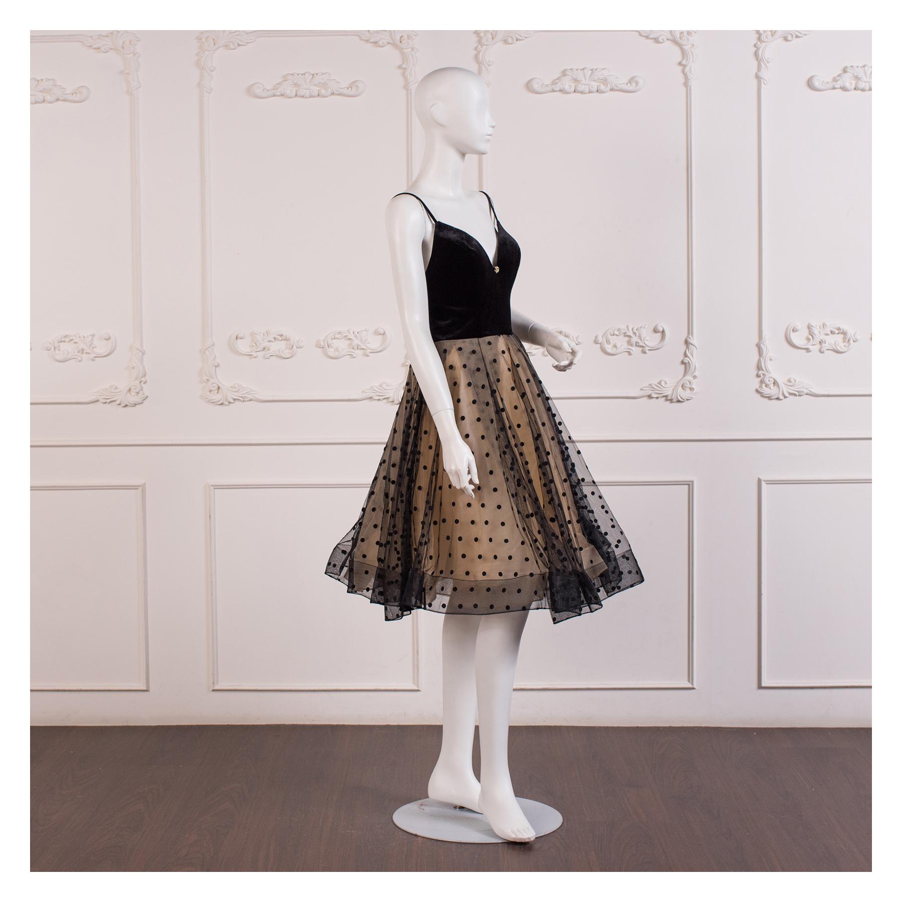 小禮服,洋裝小禮服,晚宴小禮服,婚宴小禮服,表演禮服,尾牙禮服,小禮服推薦,小禮服租借