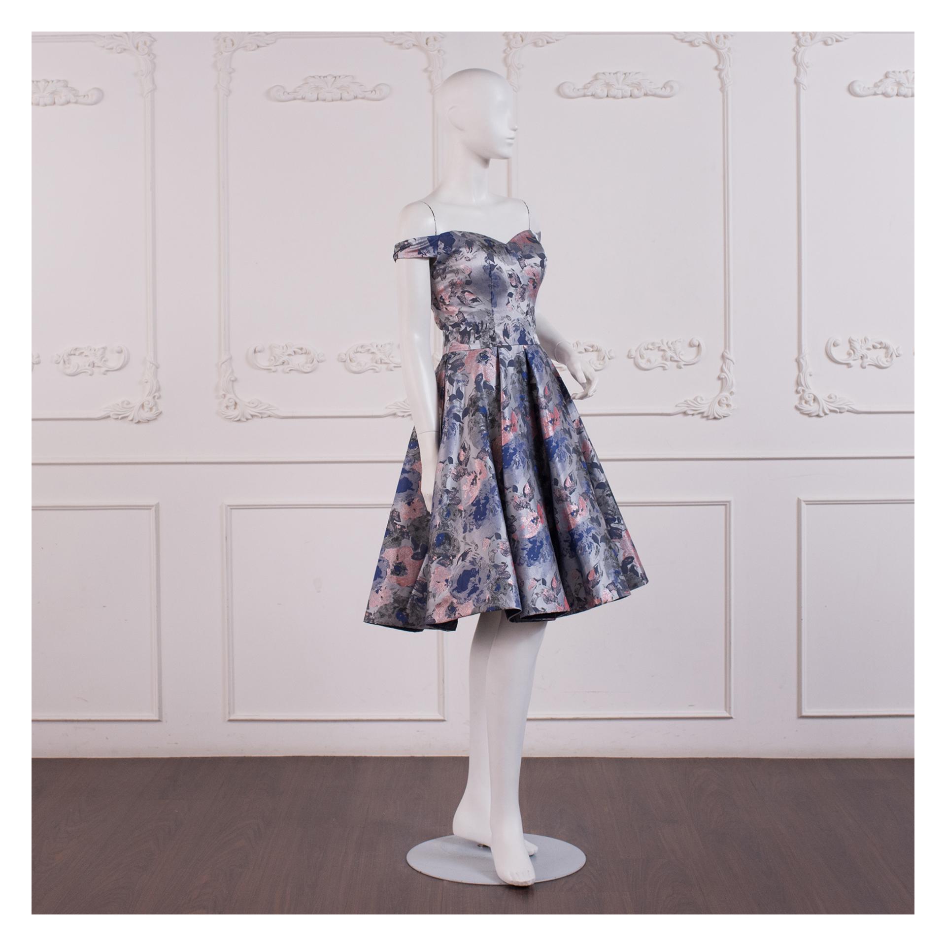 小禮服,洋裝小禮服,晚宴小禮服,婚宴小禮服,表演禮服,尾牙禮服,小禮服推薦,小禮服租借