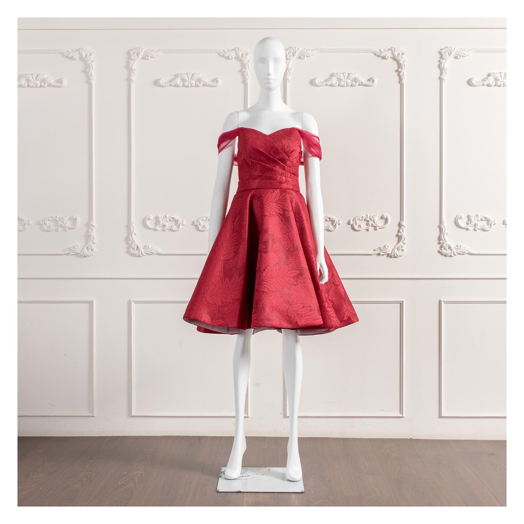 小禮服,洋裝小禮服,晚宴小禮服,婚宴小禮服,表演禮服,尾牙禮服,小禮服推薦,小禮服租借