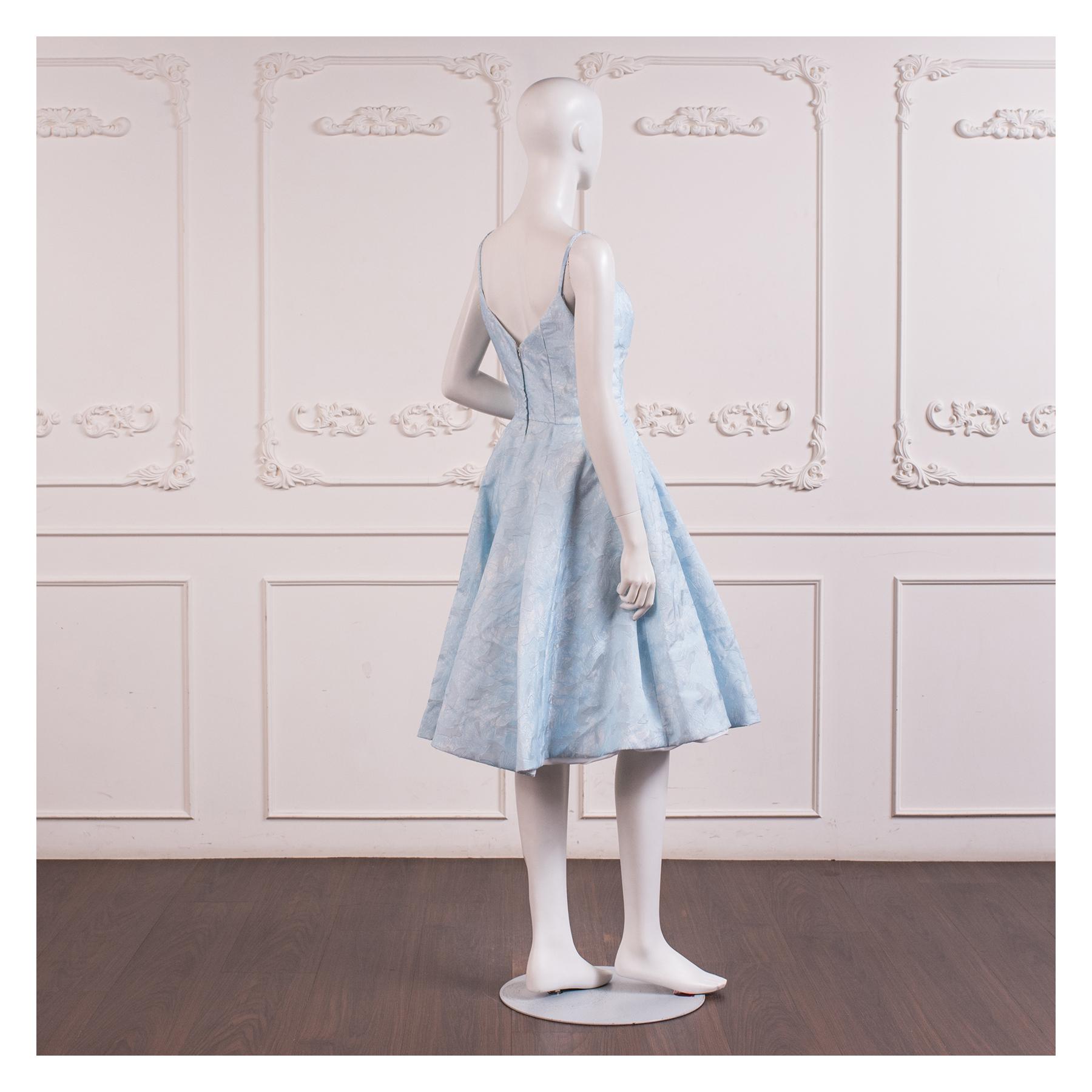 小禮服,洋裝小禮服,晚宴小禮服,婚宴小禮服,表演禮服,尾牙禮服,小禮服推薦,小禮服租借