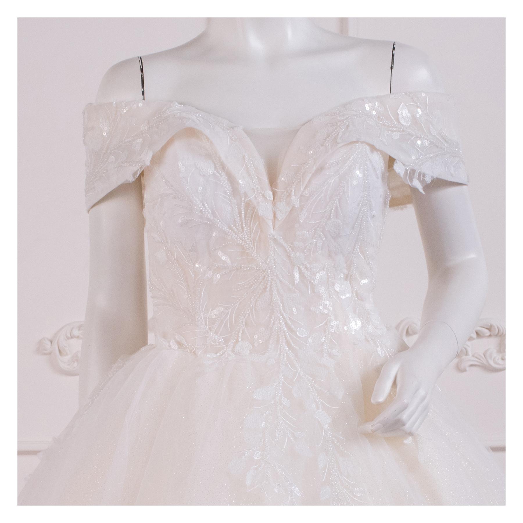 拍照白紗,宴客婚紗,婚禮婚紗,婚紗,手工婚紗,婚紗推薦,白紗,婚紗禮服,婚紗款式,婚紗租借,婚紗價格,證婚婚紗,婚宴婚紗