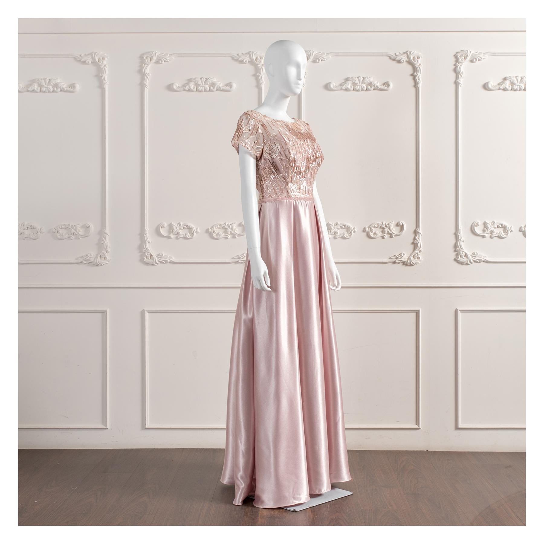 媽媽禮服,媽媽服,媽媽禮服出租,媽媽禮服推薦,媽媽禮服價格,媽媽服租借,媽媽服裝