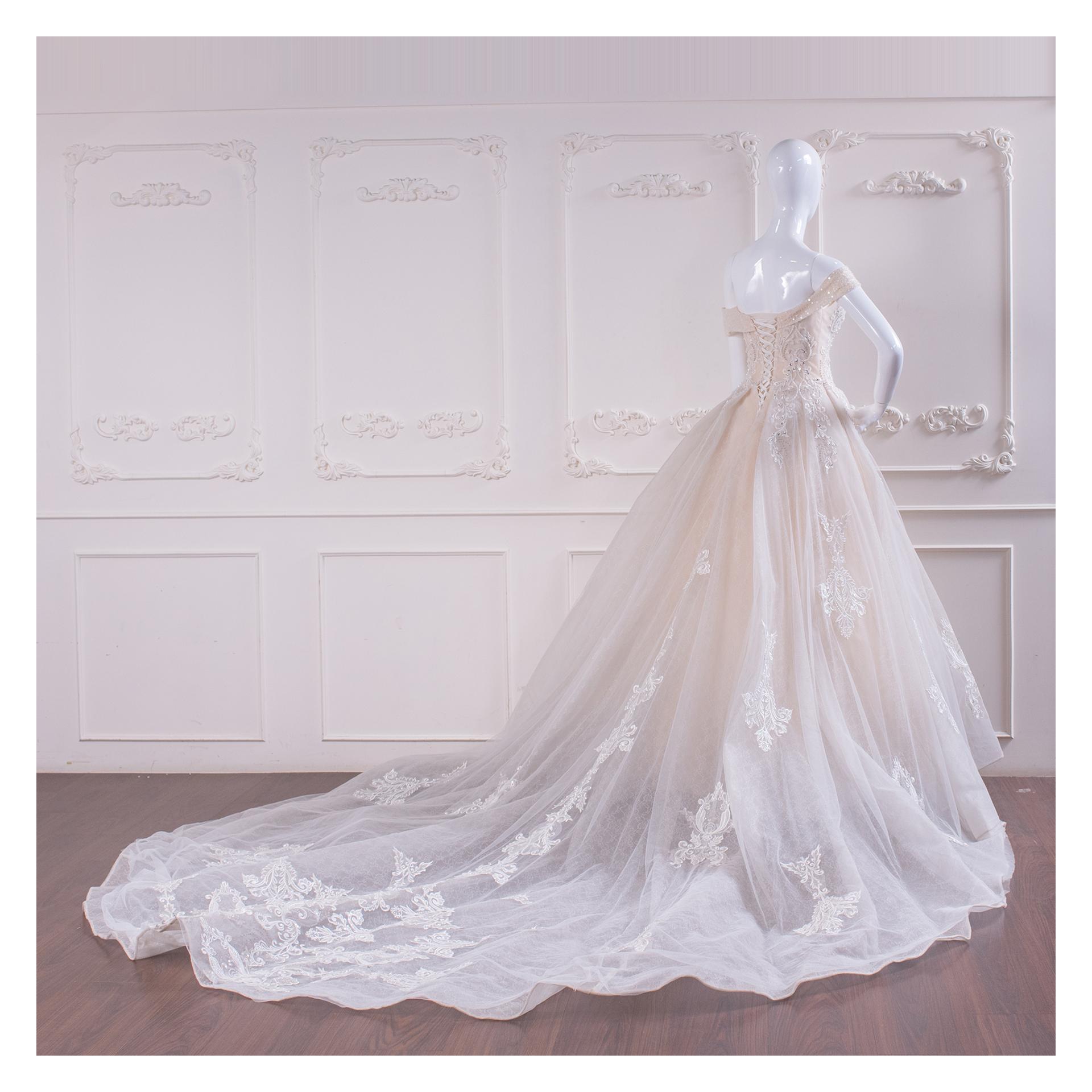 拍照類白紗,宴客類白紗,宴客白紗,類白紗,輕婚紗,婚紗禮服,白紗禮服,禮服租借,白紗款式,類白紗推薦,婚禮白紗