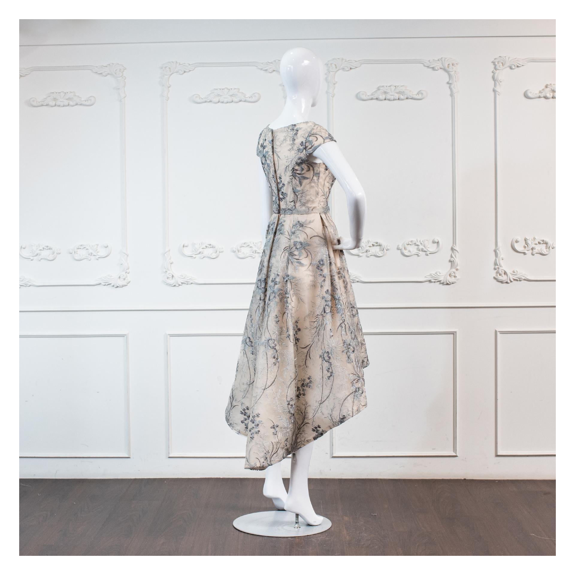 媽媽禮服,媽媽服,媽媽禮服出租,媽媽禮服推薦,媽媽禮服價格,媽媽服租借,媽媽服裝