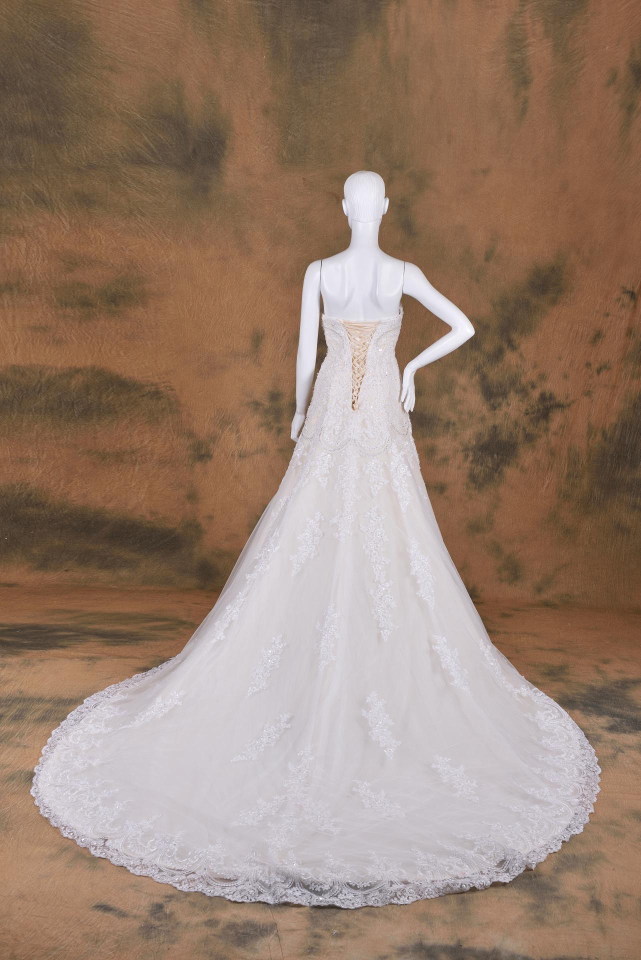 拍照類白紗,宴客類白紗,宴客白紗,類白紗,輕婚紗,婚紗禮服,白紗禮服,禮服租借,白紗款式,類白紗推薦,婚禮白紗