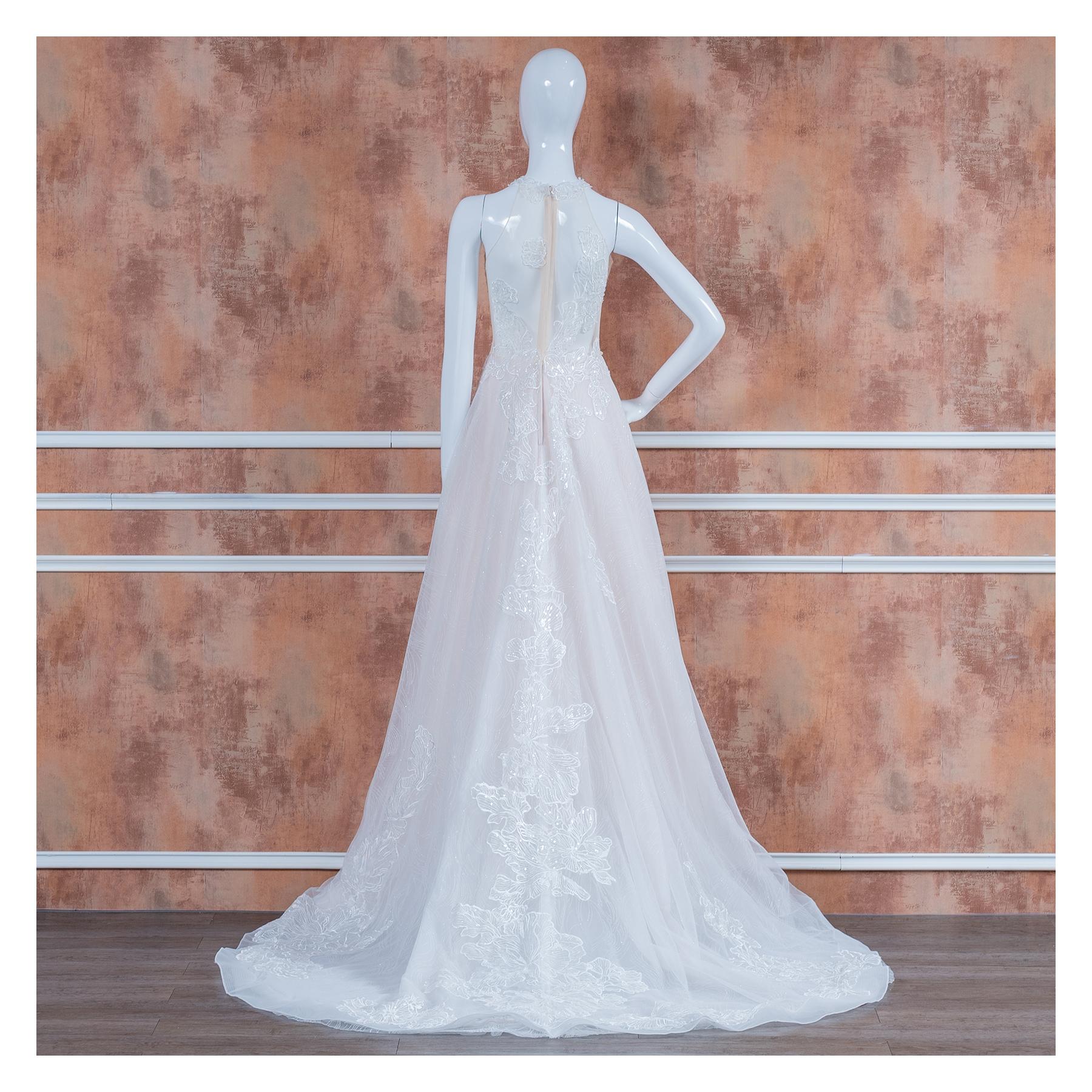 拍照類白紗,宴客類白紗,宴客白紗,類白紗,輕婚紗,婚紗禮服,白紗禮服,禮服租借,白紗款式,類白紗推薦,婚禮白紗