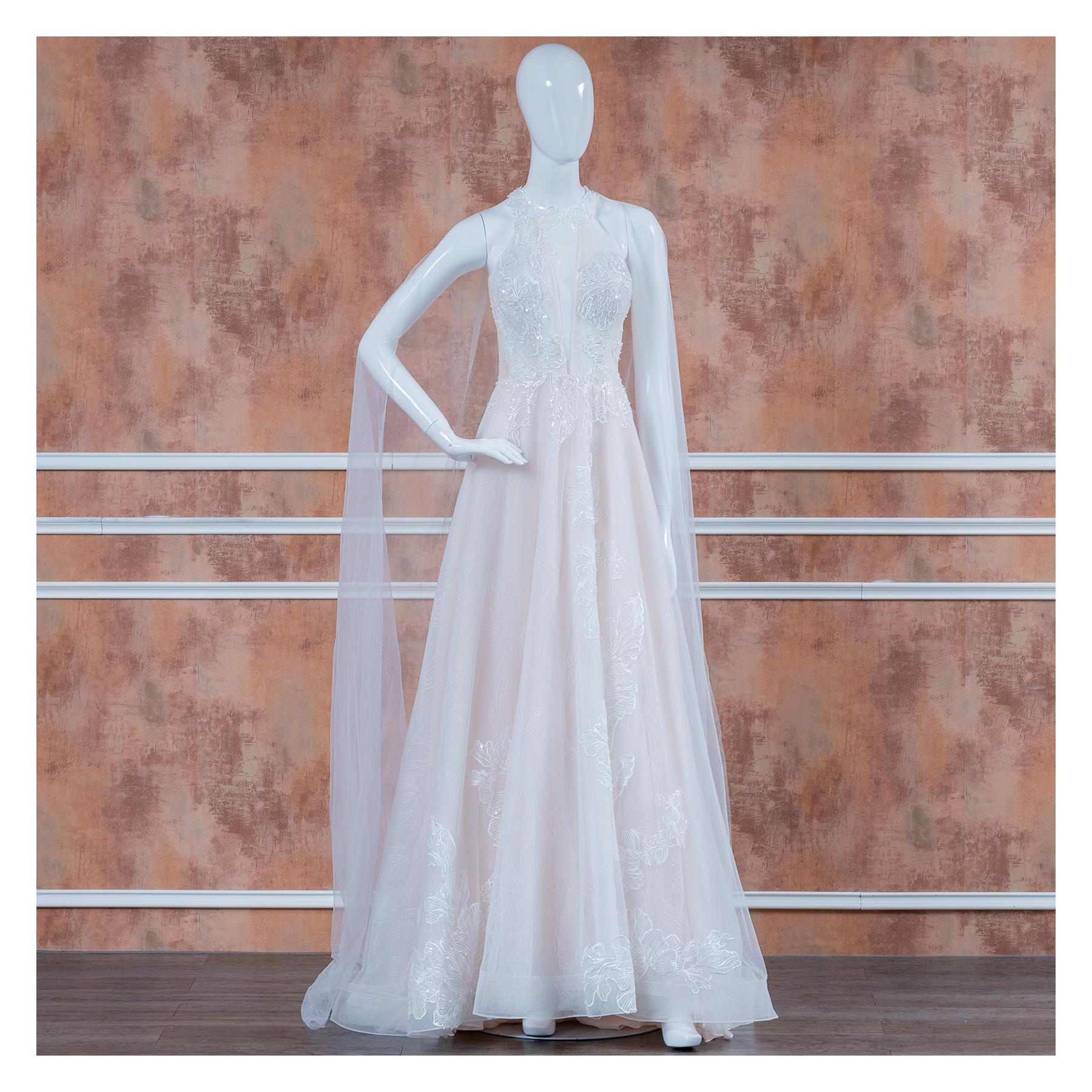 拍照類白紗,宴客類白紗,宴客白紗,類白紗,輕婚紗,婚紗禮服,白紗禮服,禮服租借,白紗款式,類白紗推薦,婚禮白紗