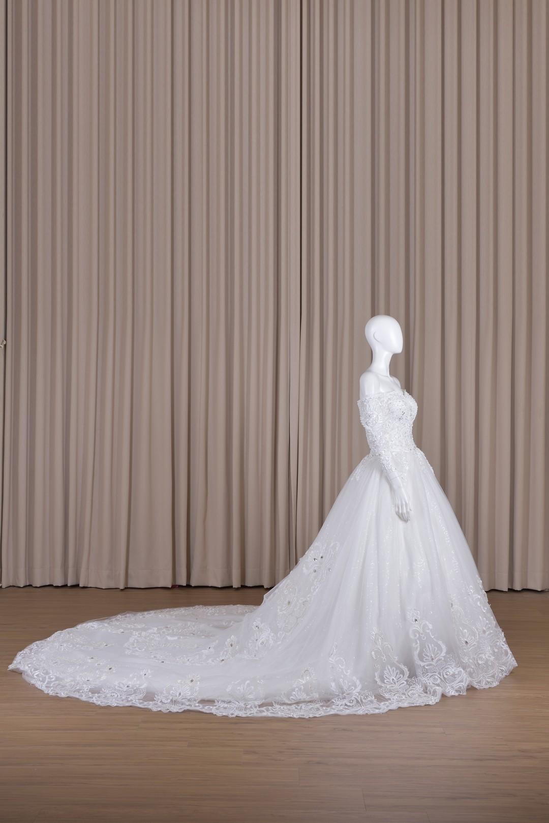 拍照白紗,宴客婚紗,婚禮婚紗,婚紗,手工婚紗,婚紗推薦,白紗,婚紗禮服,婚紗款式,婚紗租借,婚紗價格,證婚婚紗,婚宴婚紗