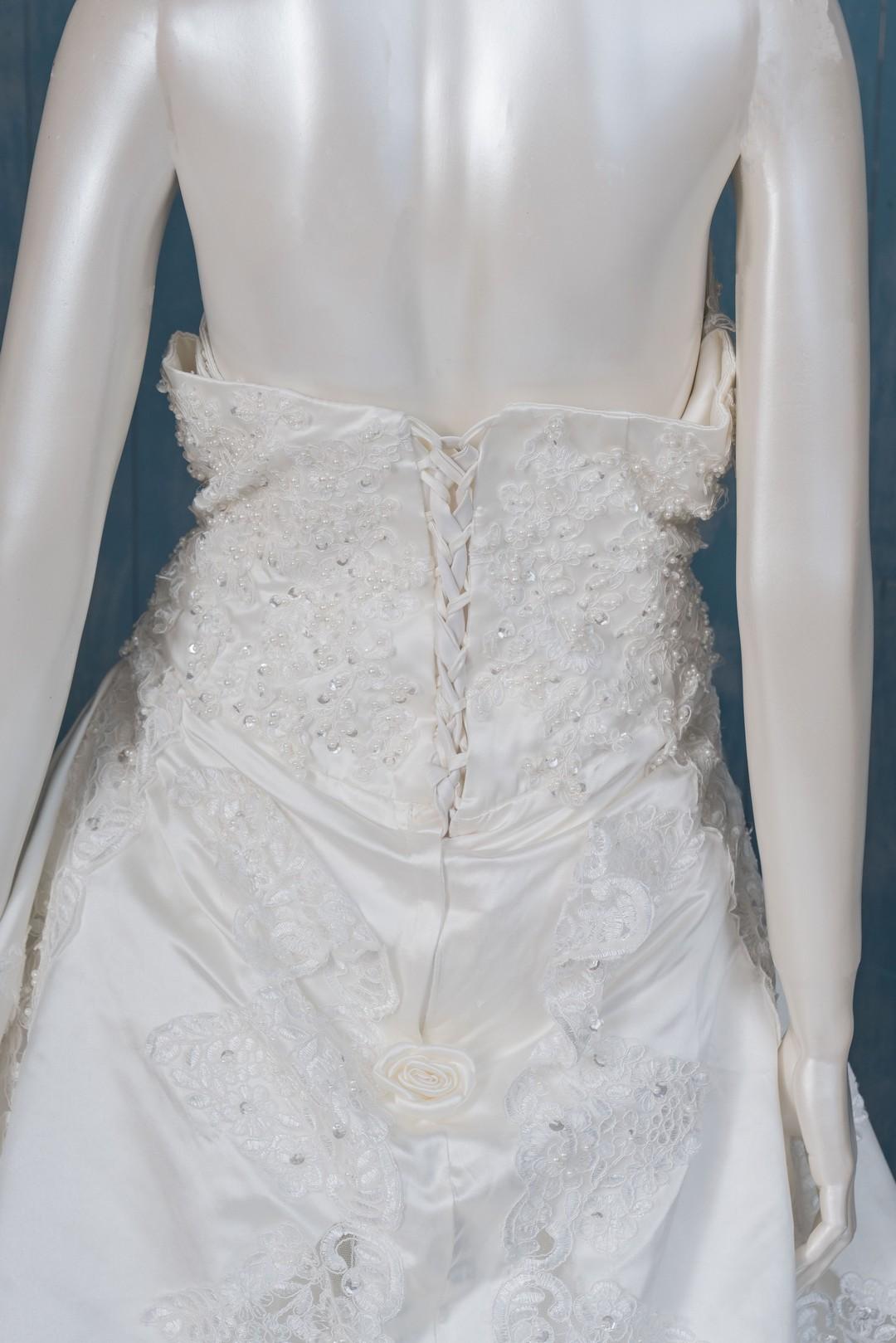 拍照白紗,宴客婚紗,婚禮婚紗,婚紗,手工婚紗,婚紗推薦,白紗,婚紗禮服,婚紗款式,婚紗租借,婚紗價格,證婚婚紗,婚宴婚紗