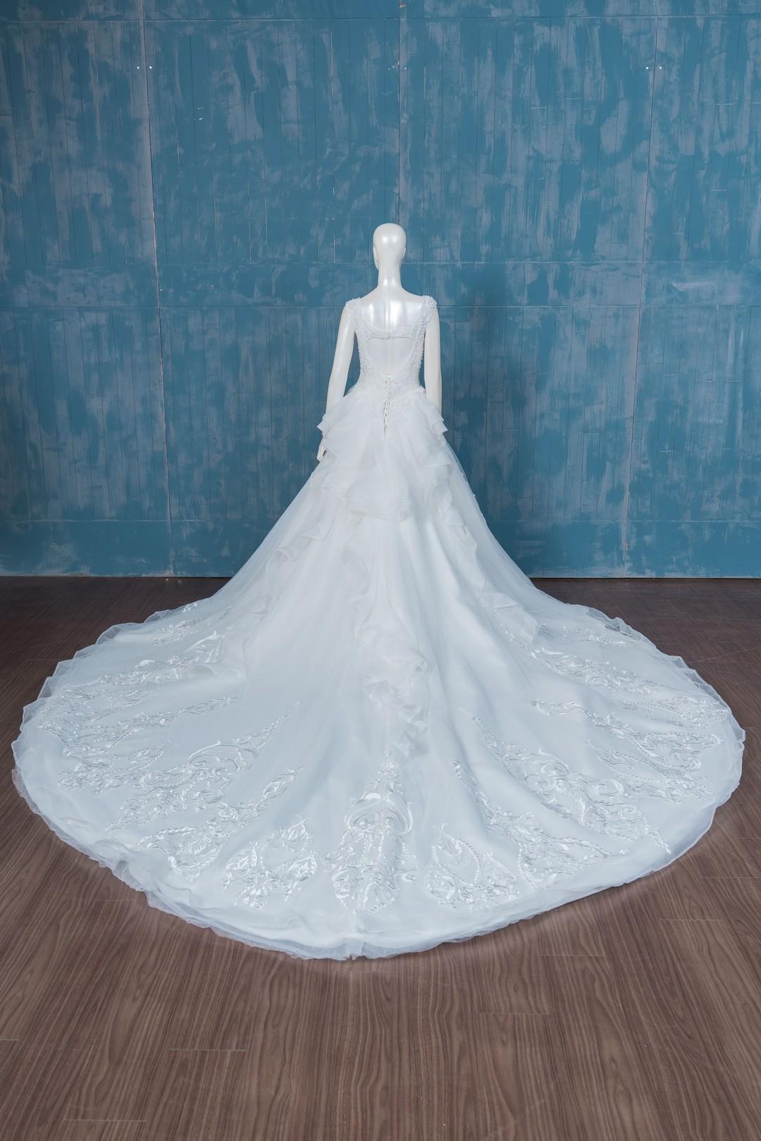 拍照白紗,宴客婚紗,婚禮婚紗,婚紗,手工婚紗,婚紗推薦,白紗,婚紗禮服,婚紗款式,婚紗租借,婚紗價格,證婚婚紗,婚宴婚紗