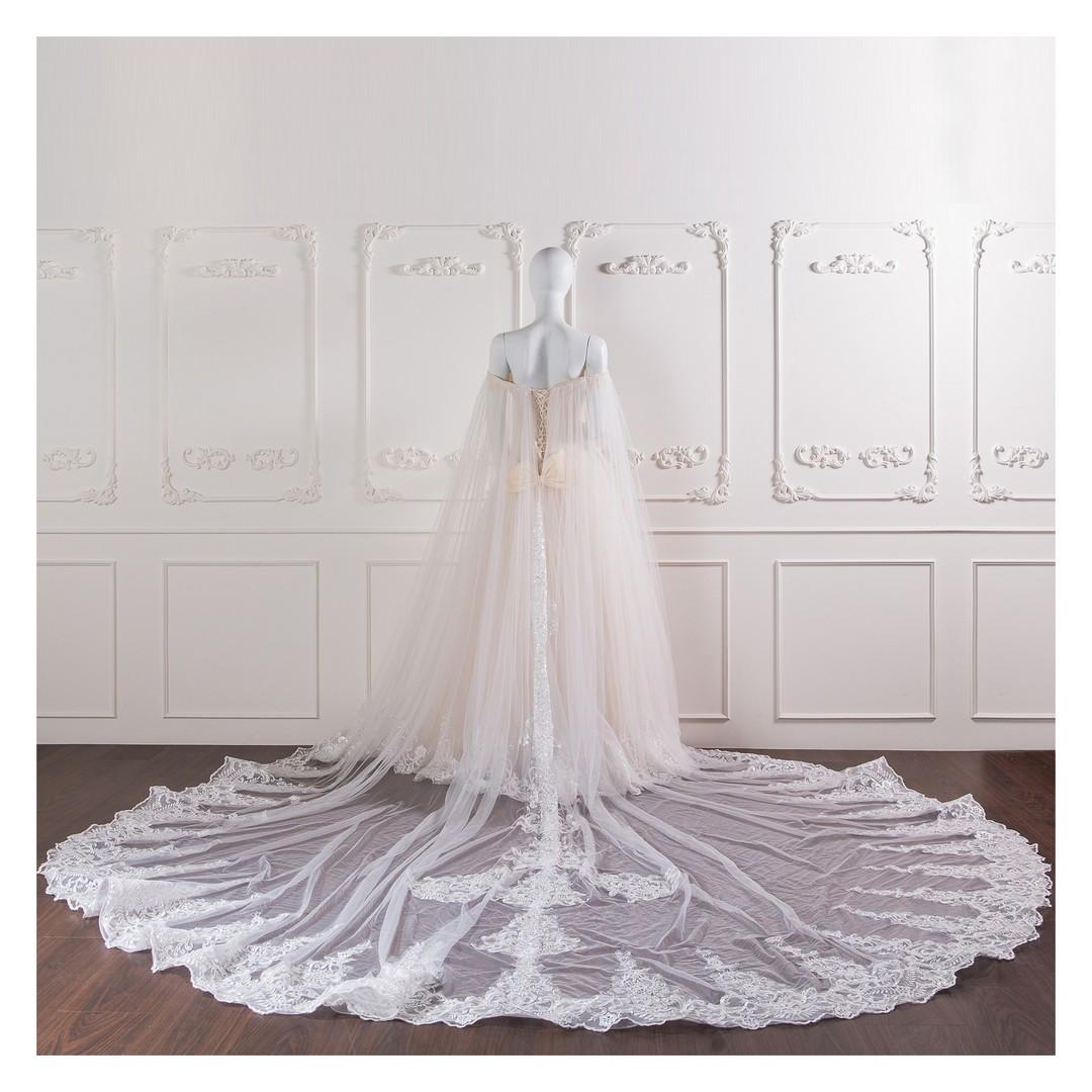 拍照類白紗,宴客類白紗,宴客白紗,類白紗,輕婚紗,婚紗禮服,白紗禮服,禮服租借,白紗款式,類白紗推薦,婚禮白紗