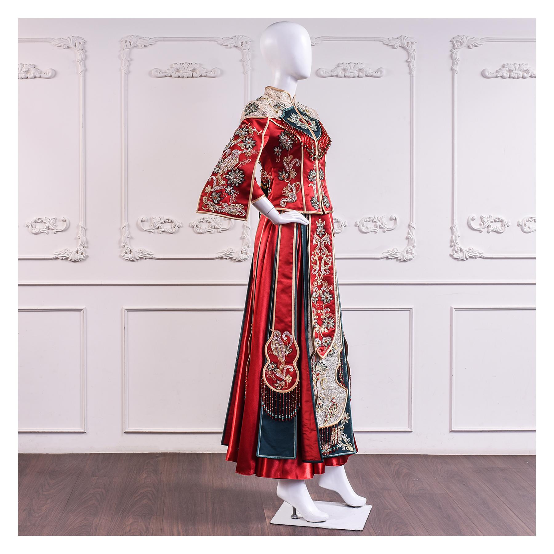 拍照秀禾服,宴客秀禾服,秀禾服,中式禮服,中式婚紗,龍鳳褂,秀禾服款式,秀禾服租借,秀禾服婚紗