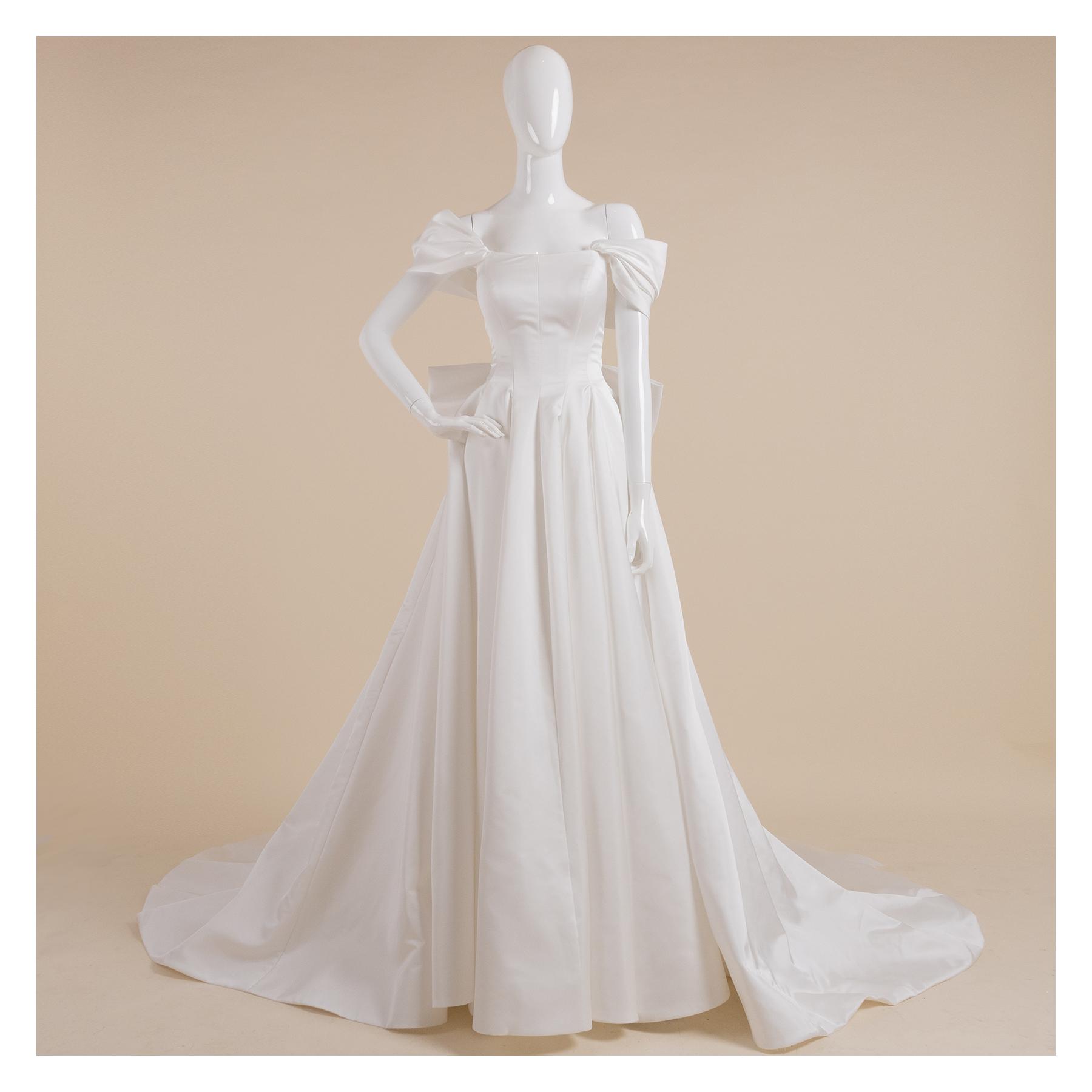 拍照白紗,宴客婚紗,婚禮婚紗,婚紗,手工婚紗,婚紗推薦,白紗,婚紗禮服,婚紗款式,婚紗租借,婚紗價格,證婚婚紗,婚宴婚紗