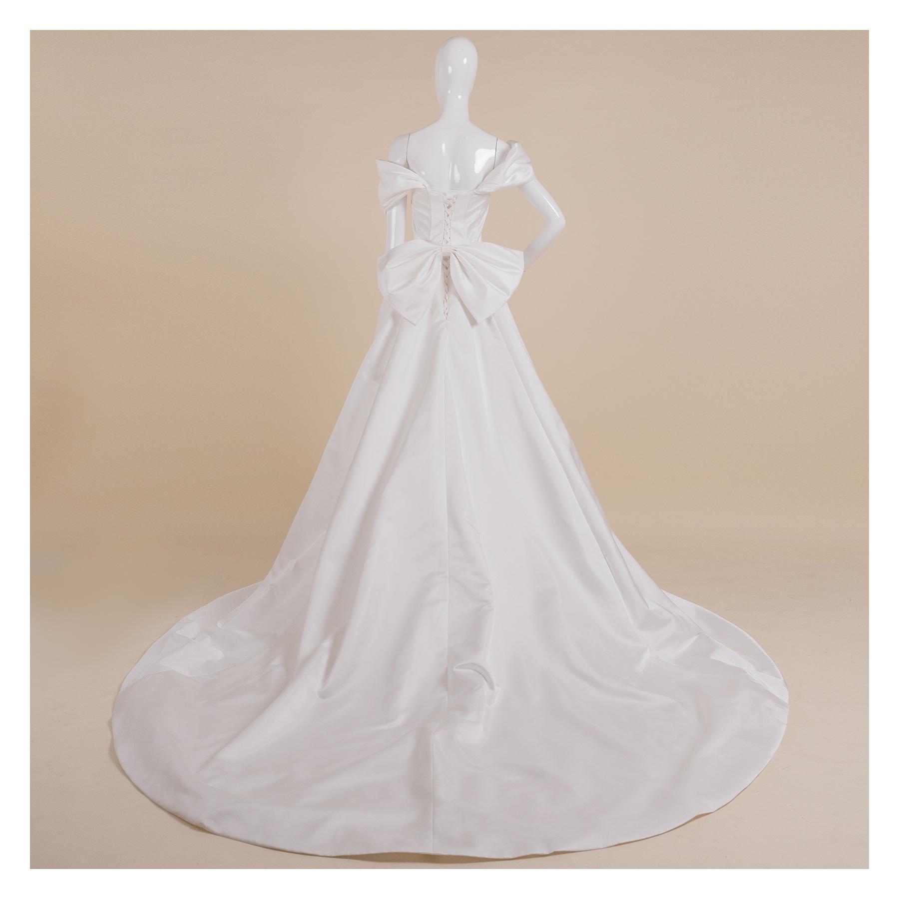 拍照白紗,宴客婚紗,婚禮婚紗,婚紗,手工婚紗,婚紗推薦,白紗,婚紗禮服,婚紗款式,婚紗租借,婚紗價格,證婚婚紗,婚宴婚紗